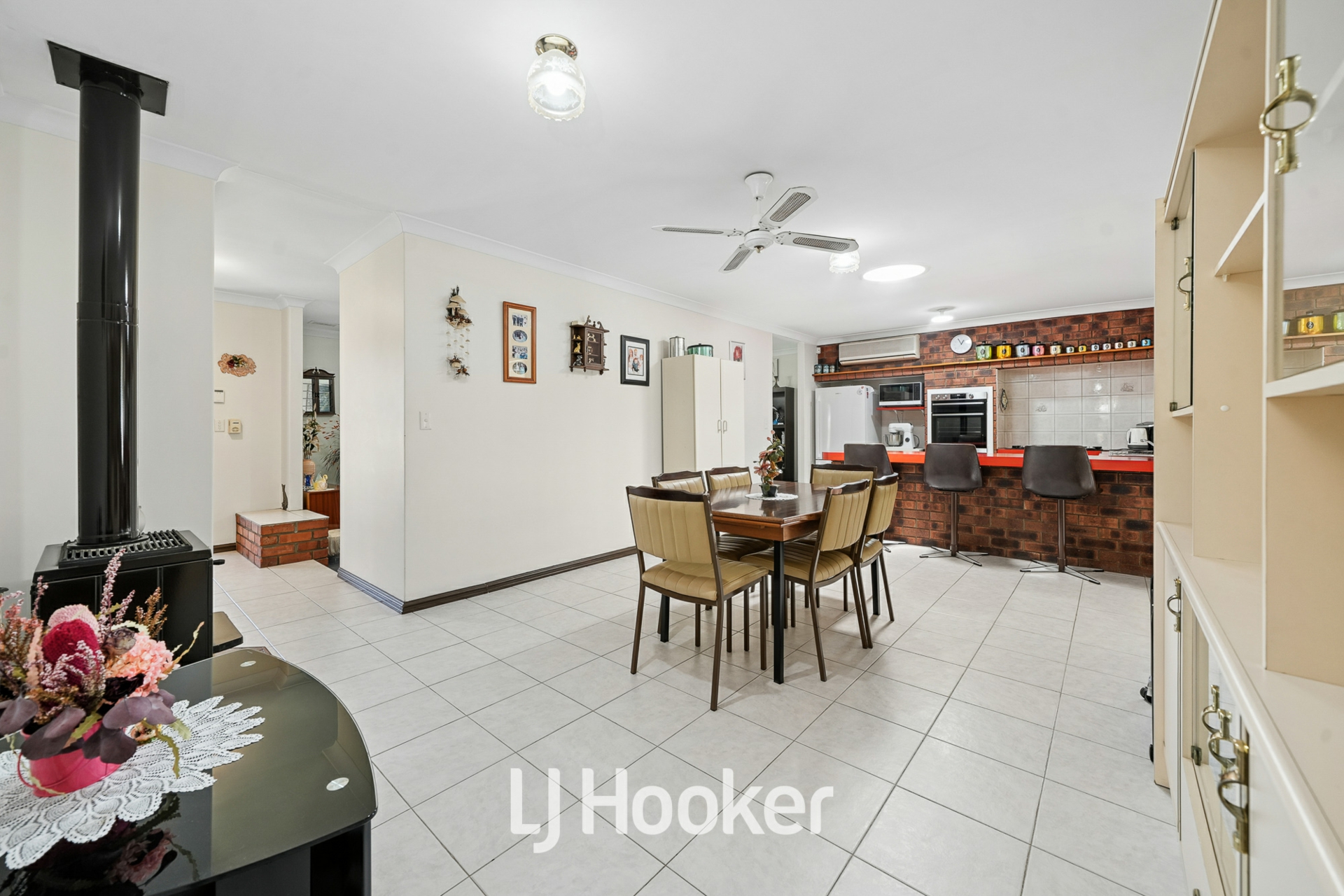 58 Honeywell Boulevard — photo 7 of 30
