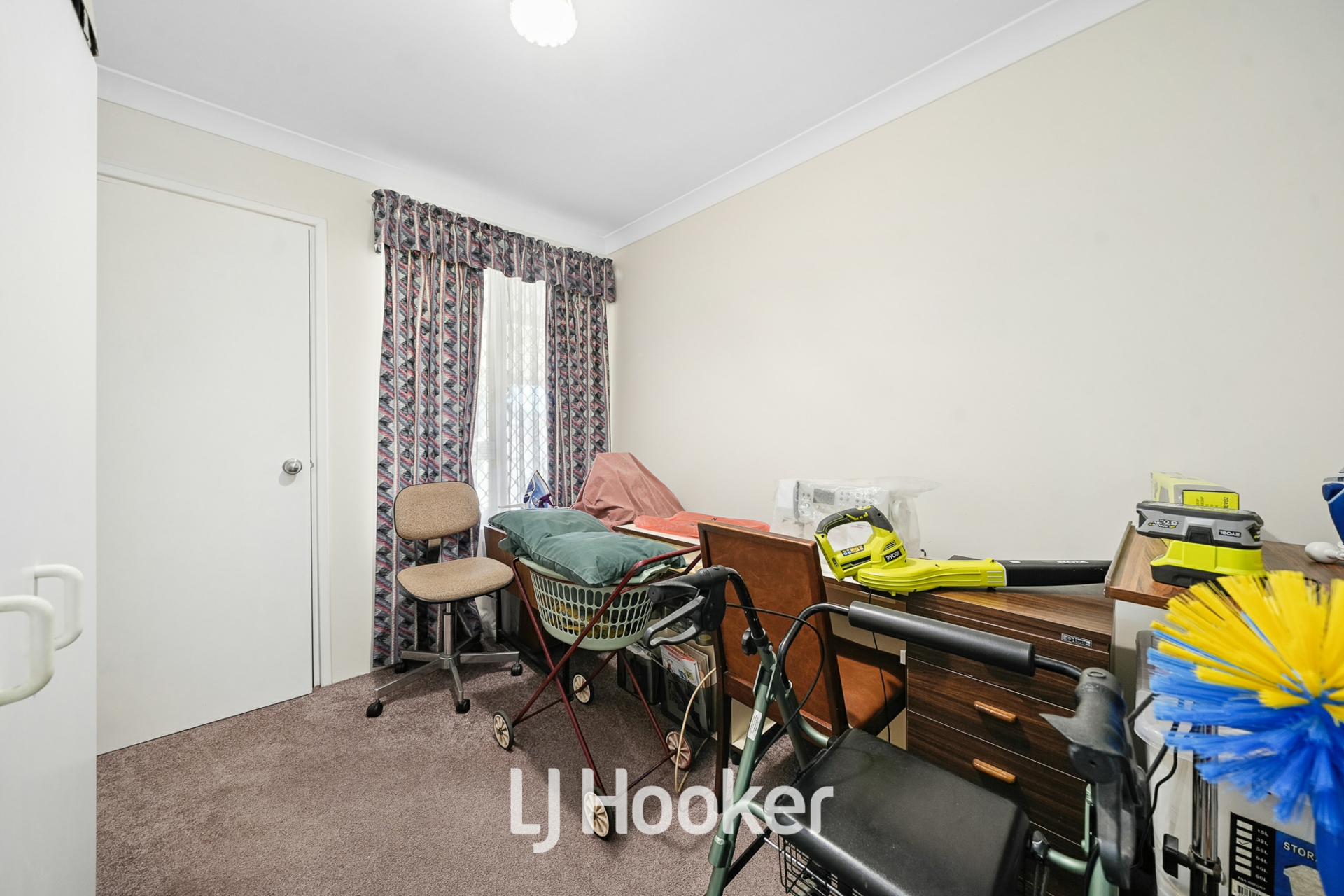 58 Honeywell Boulevard — photo 14 of 30