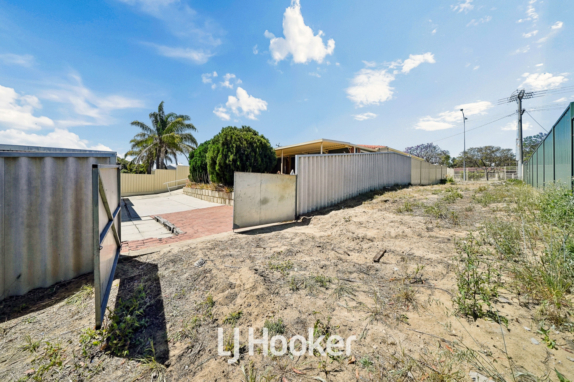 58 Honeywell Boulevard — photo 24 of 30