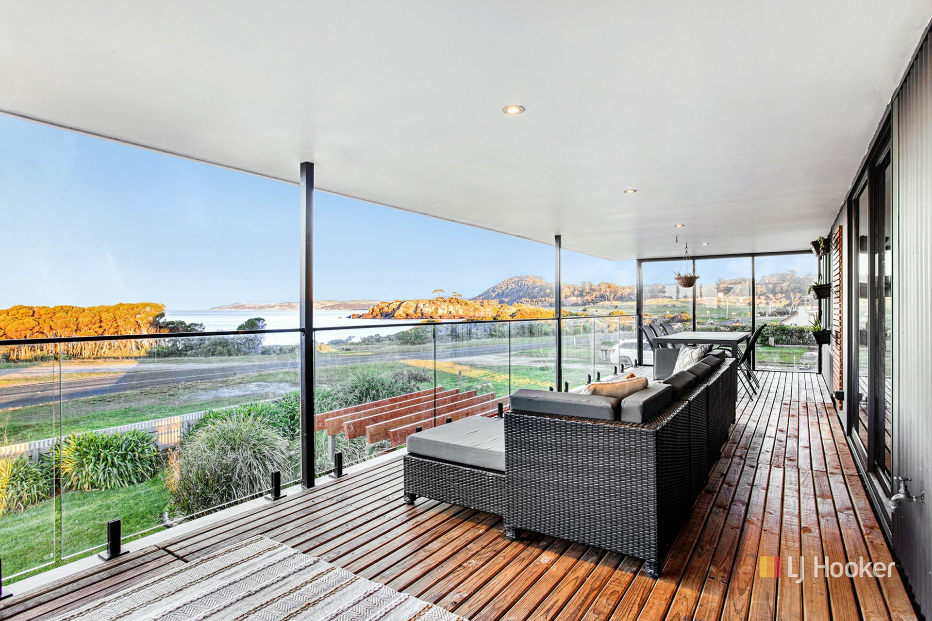 Wynyard, 7325
