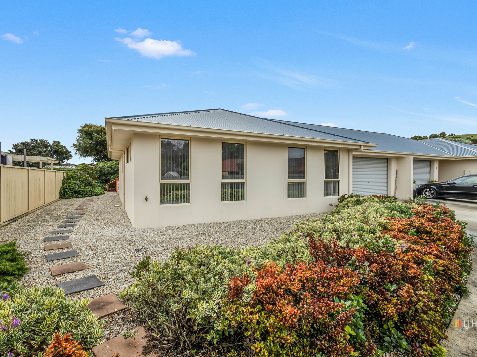Unit 2/29 Freestone Crescent, Wynyard
