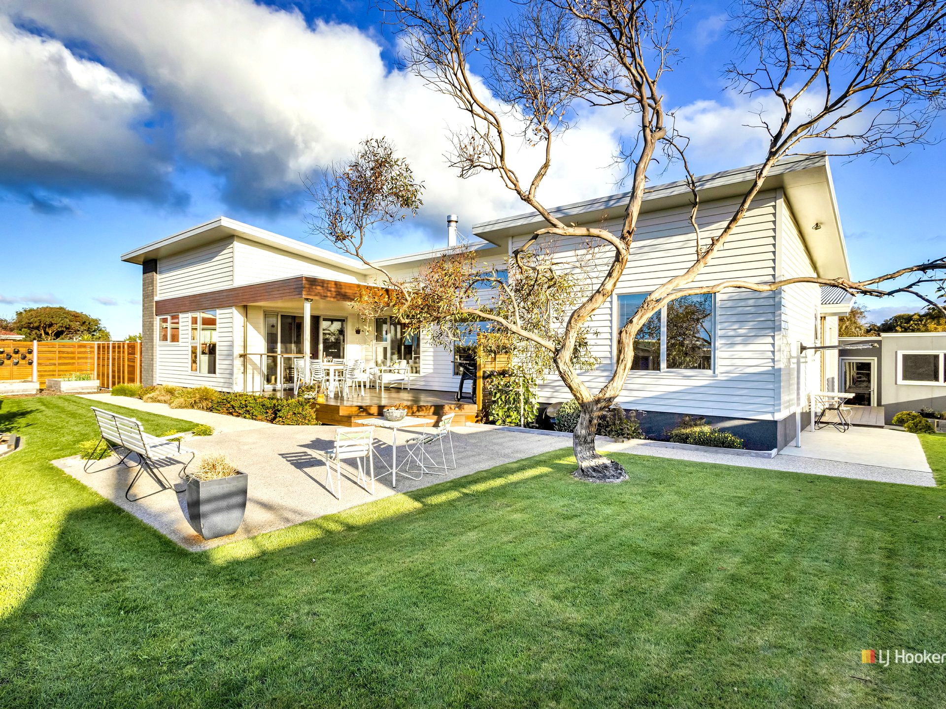 21 Bluewater Crescent, WYNYARD