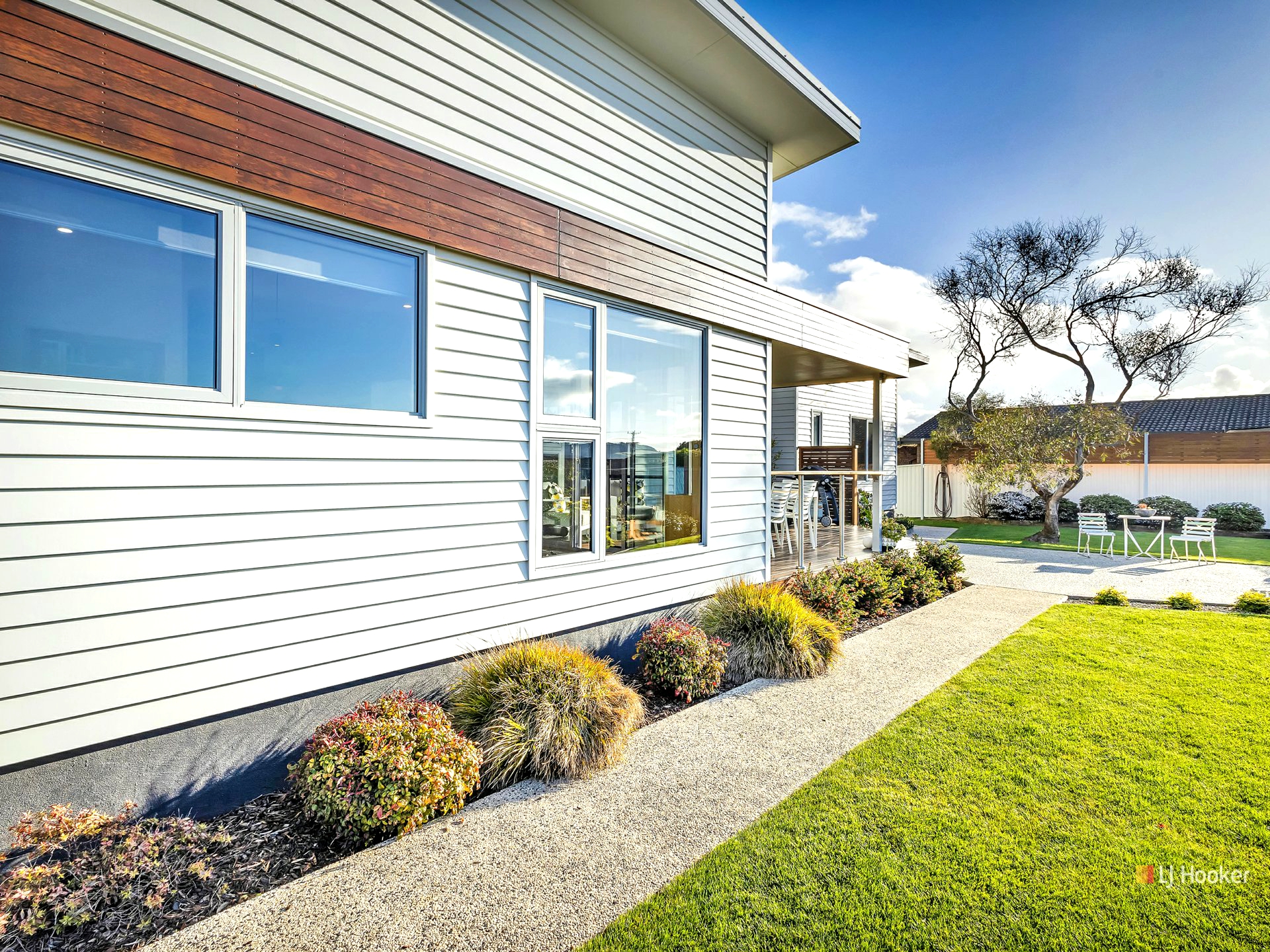 21 Bluewater Crescent, WYNYARD