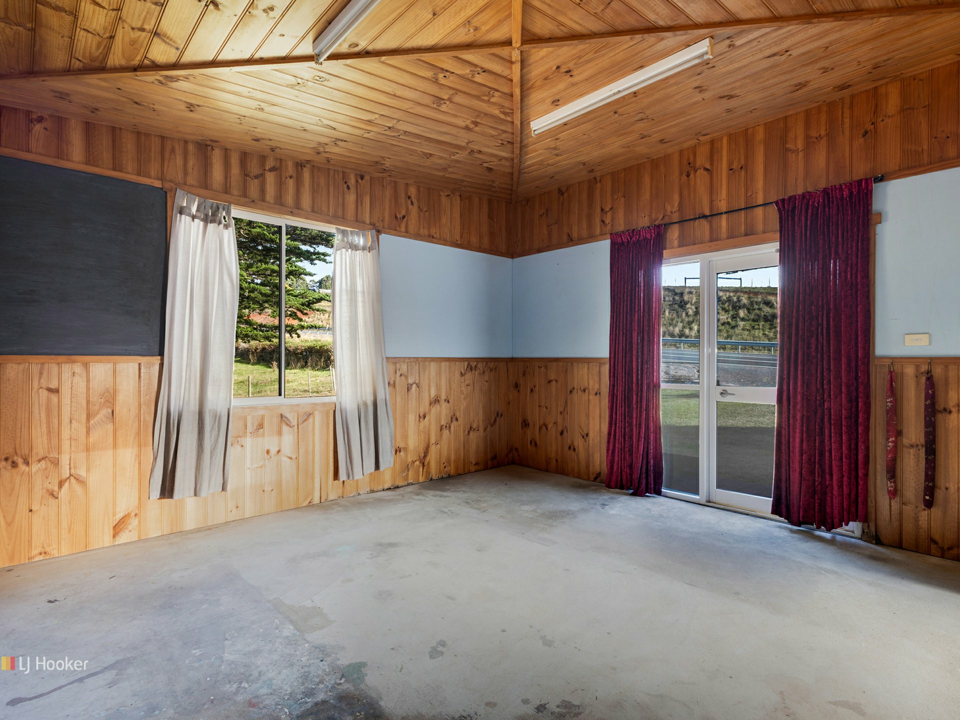 17795 Bass Highway, SISTERS CREEK