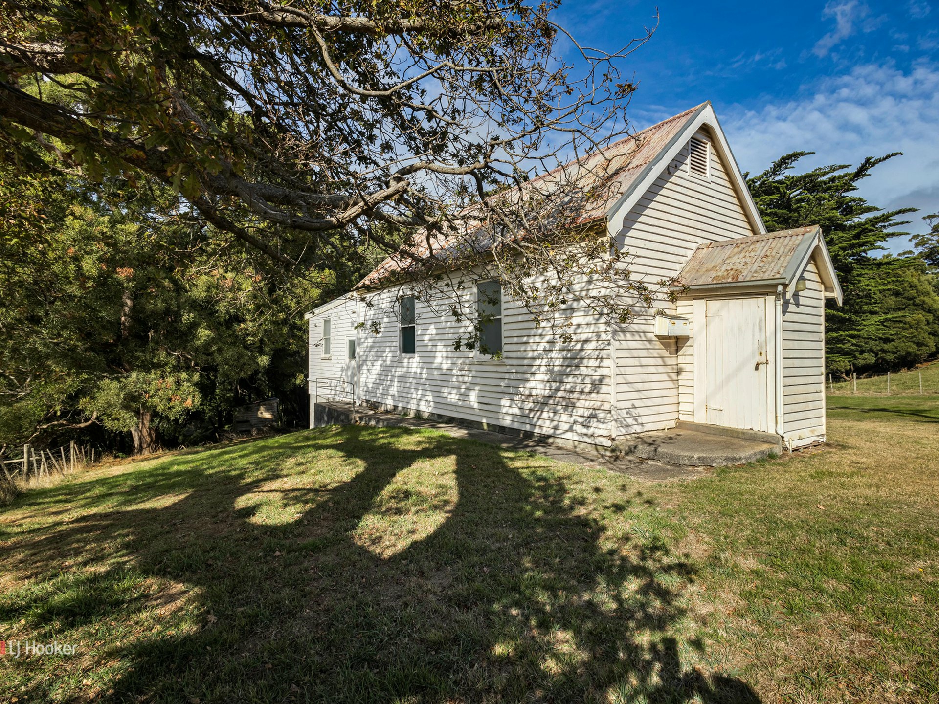 17795 Bass Highway, SISTERS CREEK