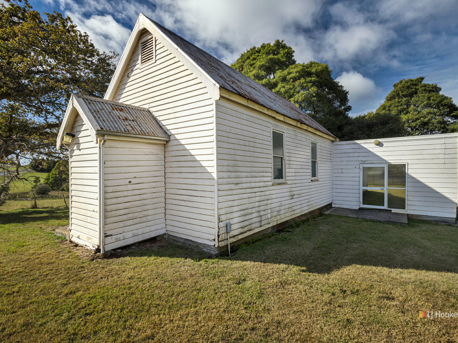 17795 Bass Highway, SISTERS CREEK