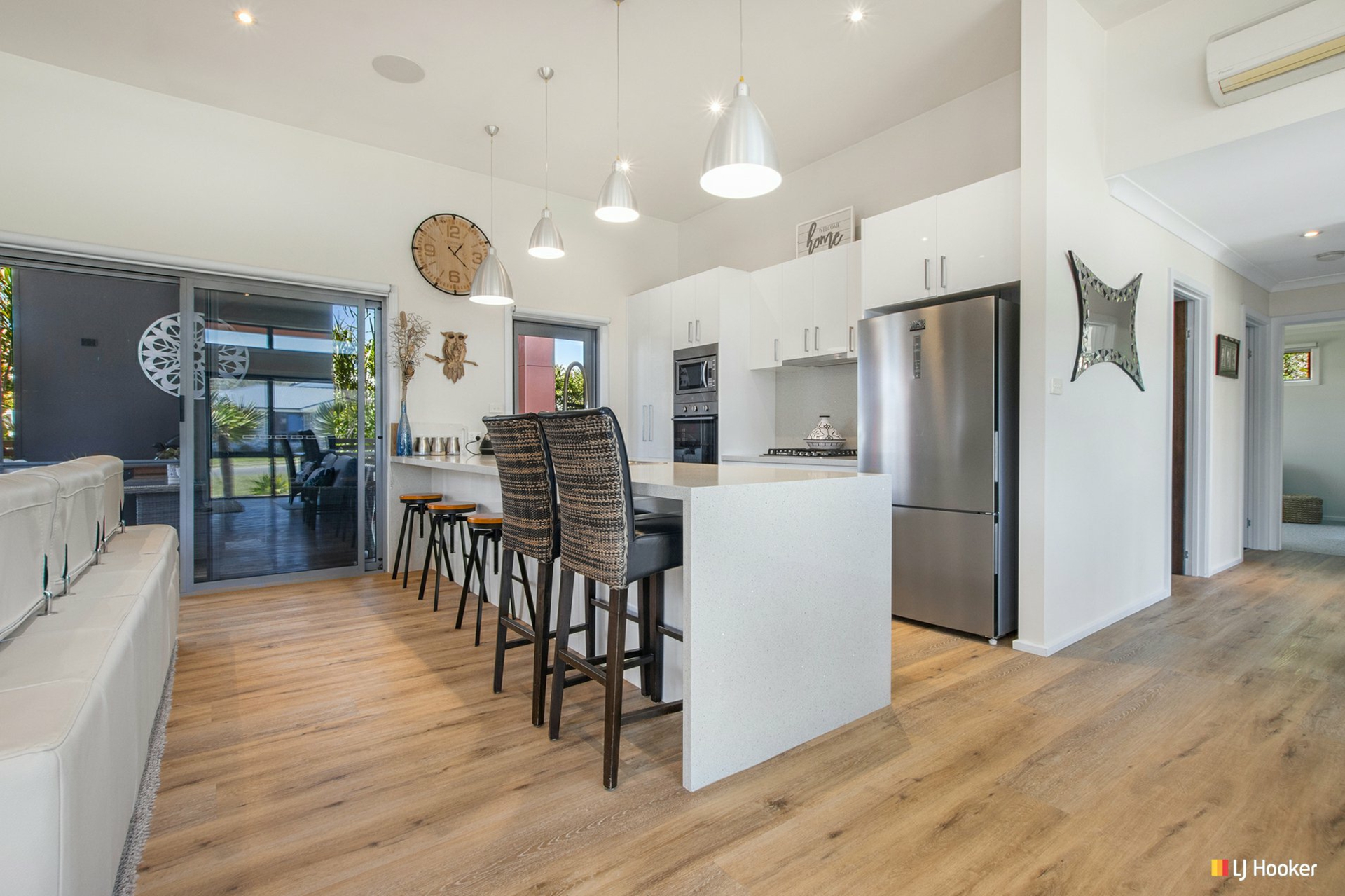 6 Serrata Crescent, SISTERS BEACH
