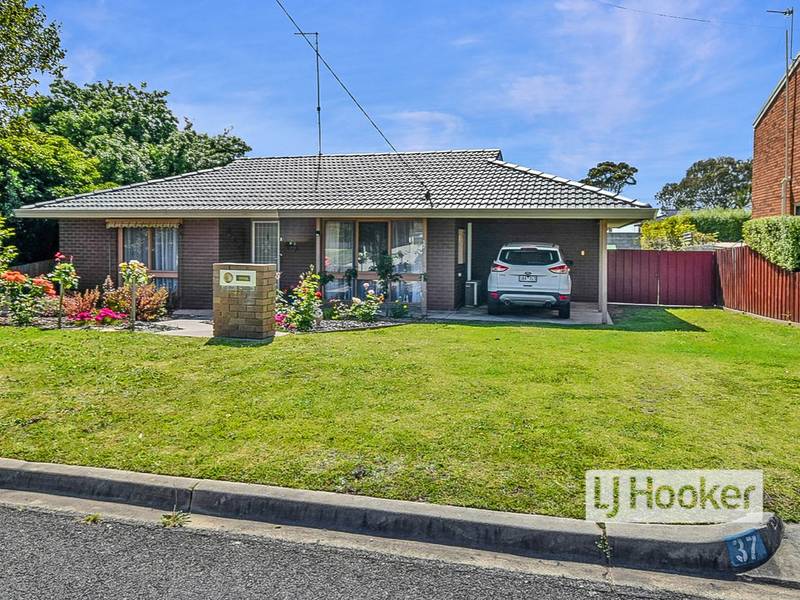 37 Mcmillan Grove, Paynesville