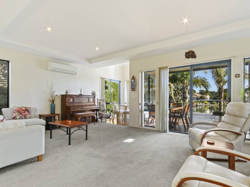 Unit 2/32 Aquarius Way, PAYNESVILLE