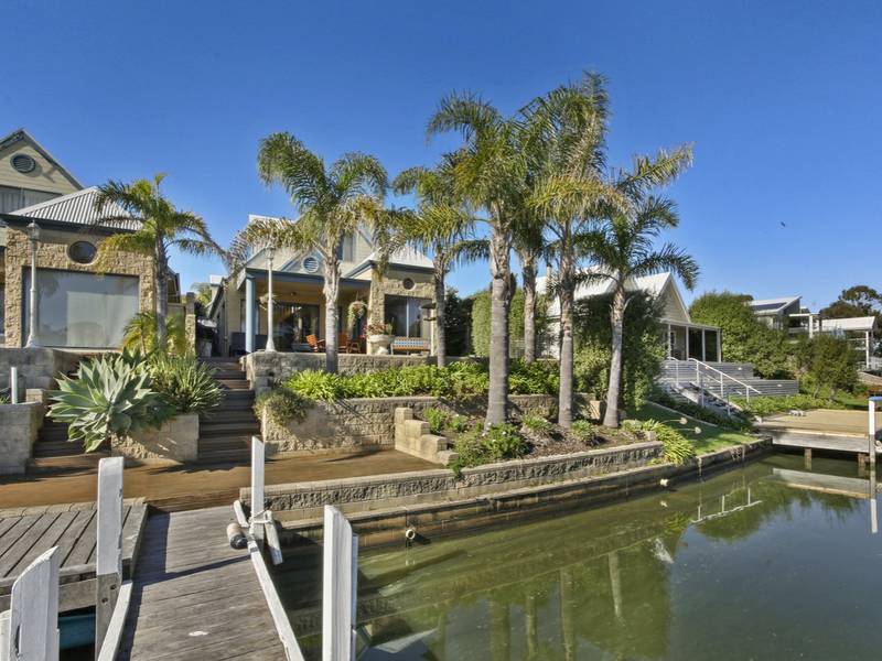 Unit 2/32 Aquarius Way, PAYNESVILLE