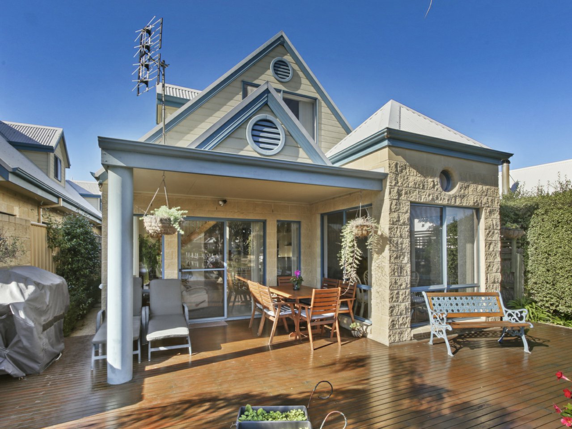 Unit 2/32 Aquarius Way, PAYNESVILLE