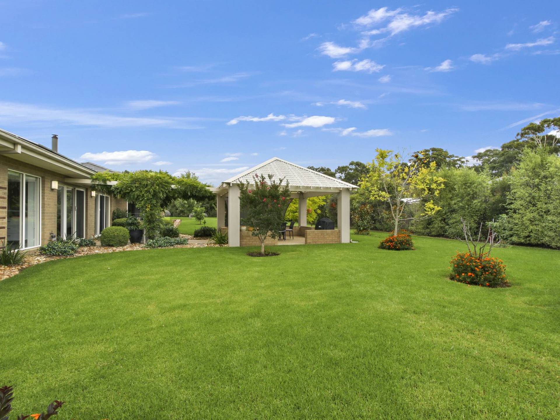 4 River Gum Close, EAGLE POINT