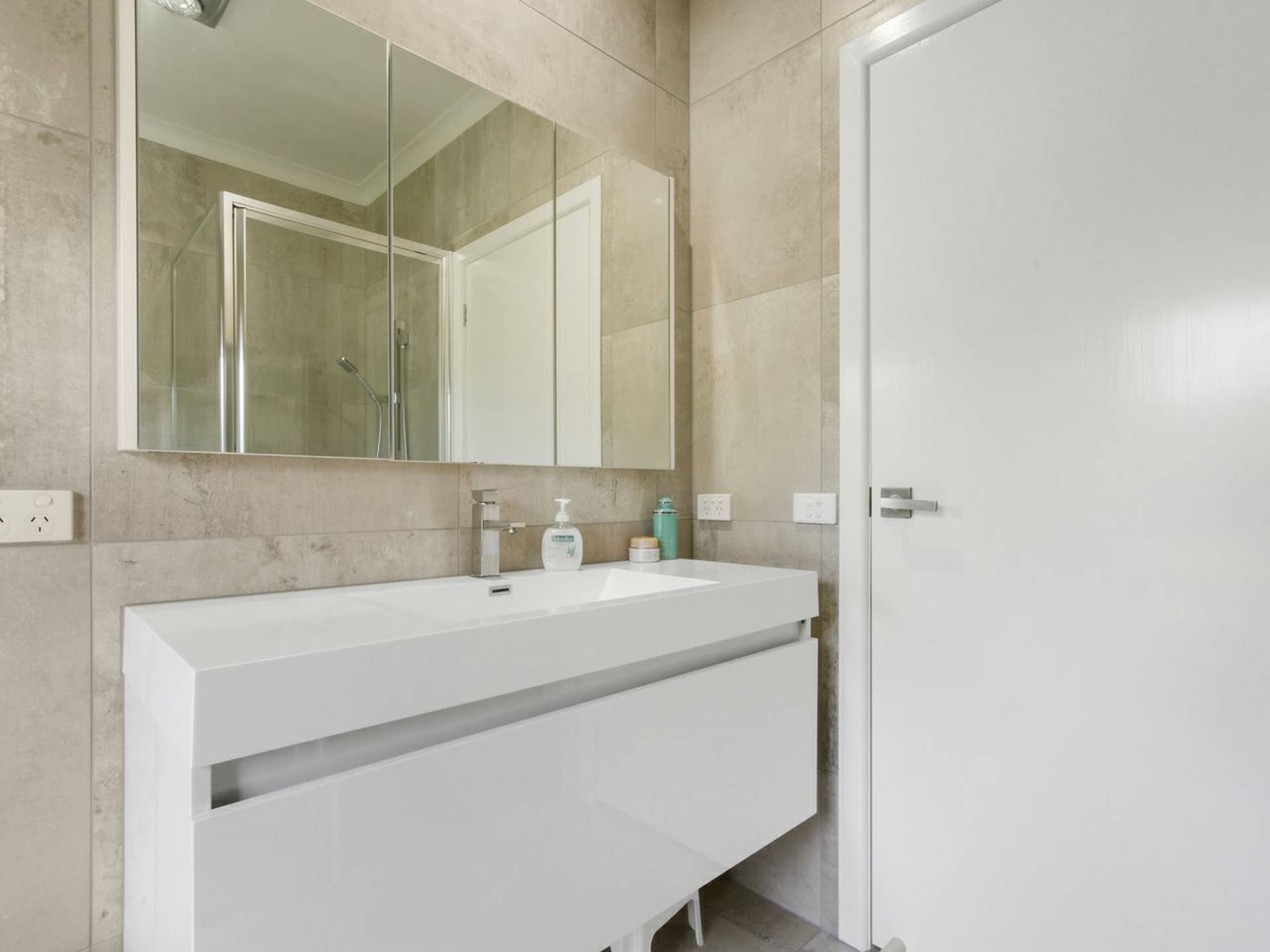 4 River Gum Close, EAGLE POINT