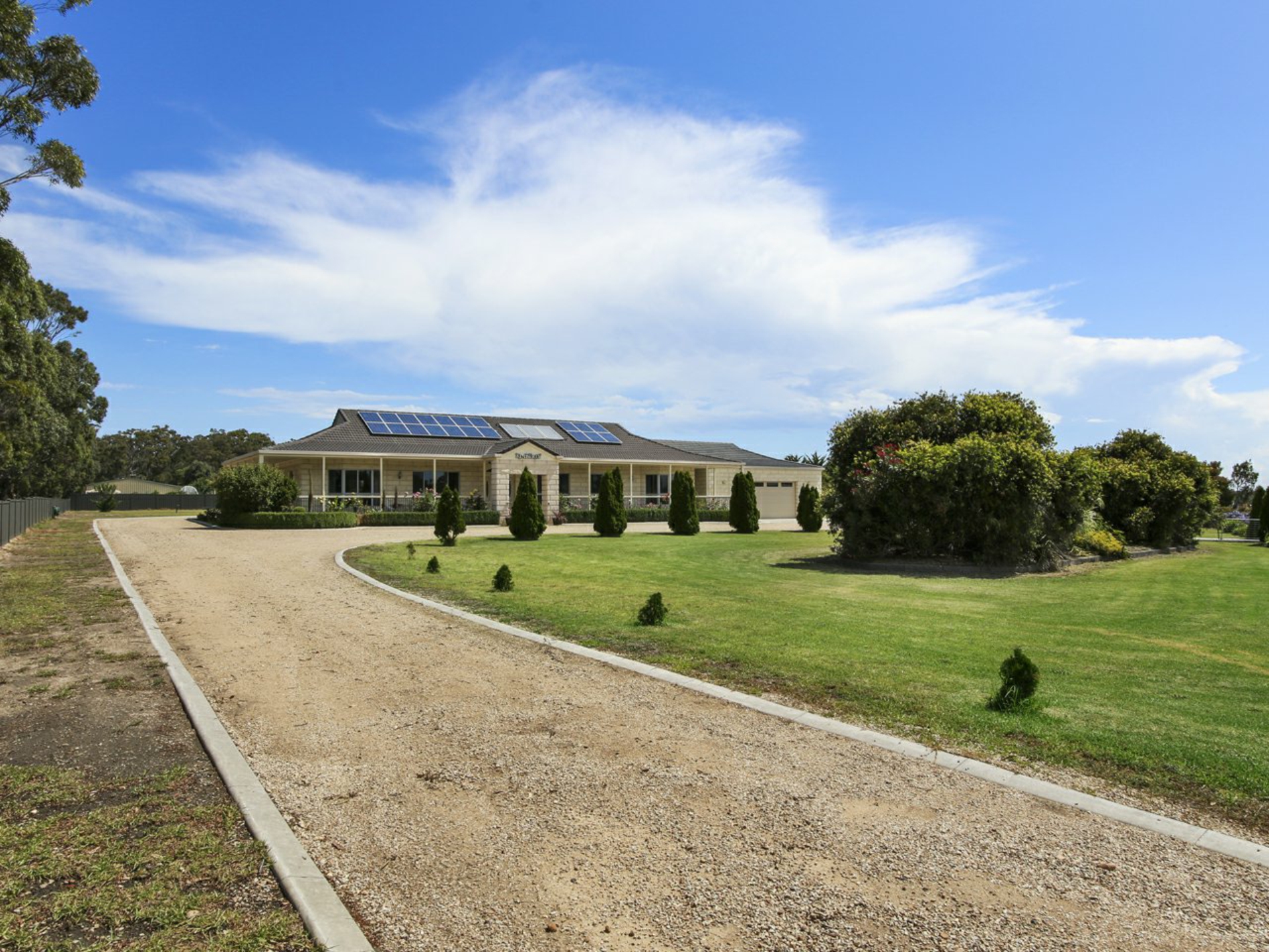 45 Simpsons Drive, NEWLANDS ARM