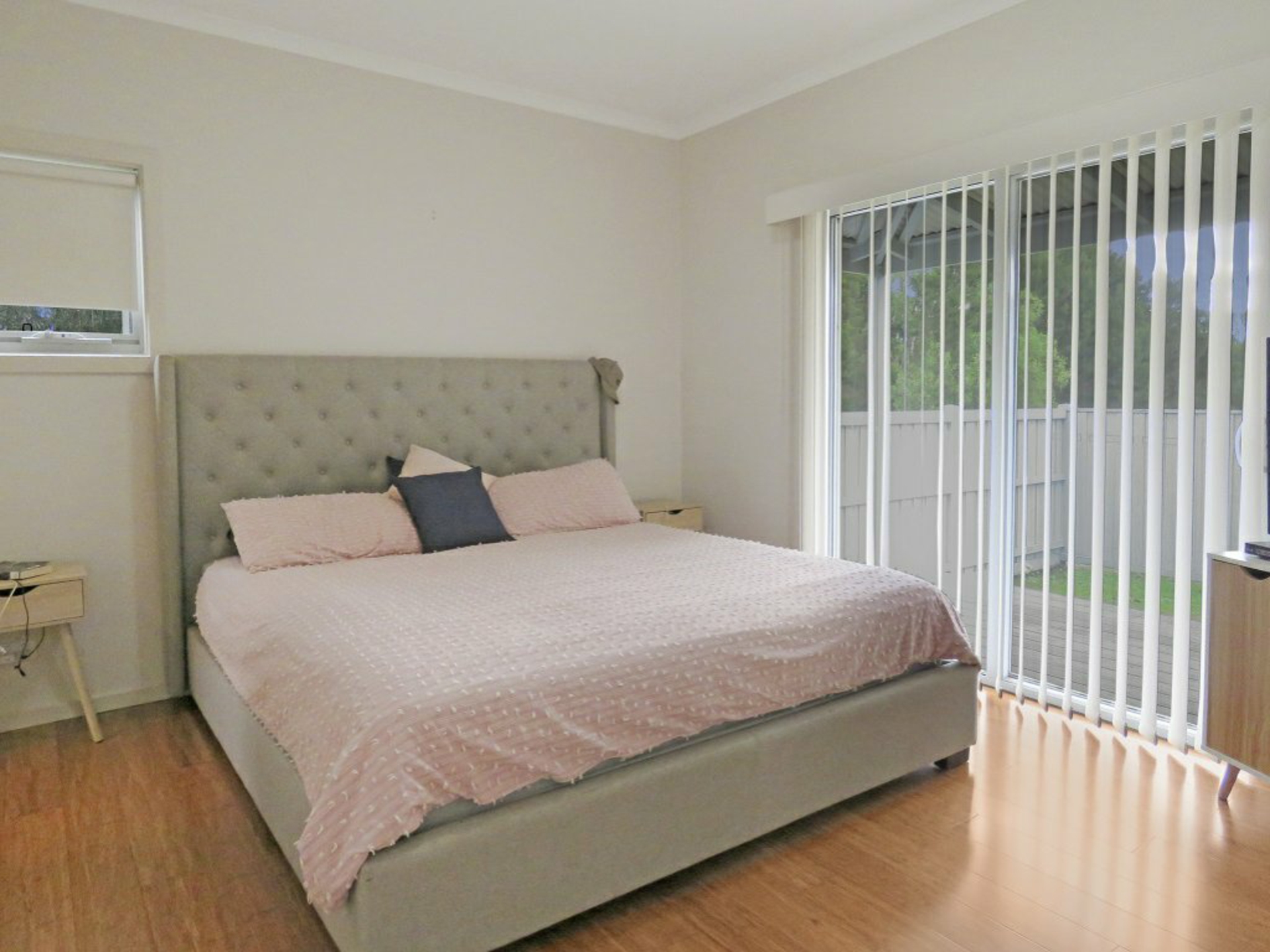 House 2/157 Bay Road — photo 10 of 18