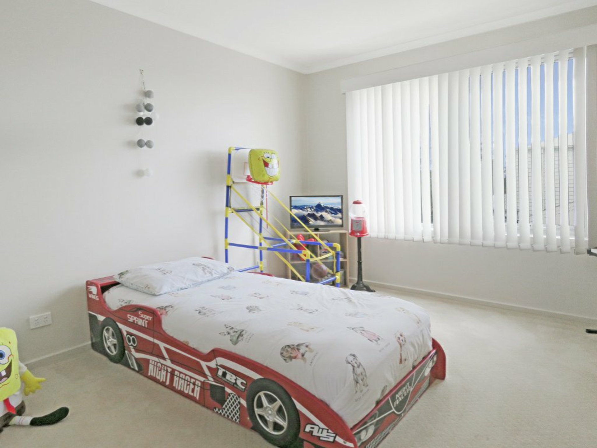 House 2/157 Bay Road — photo 14 of 18