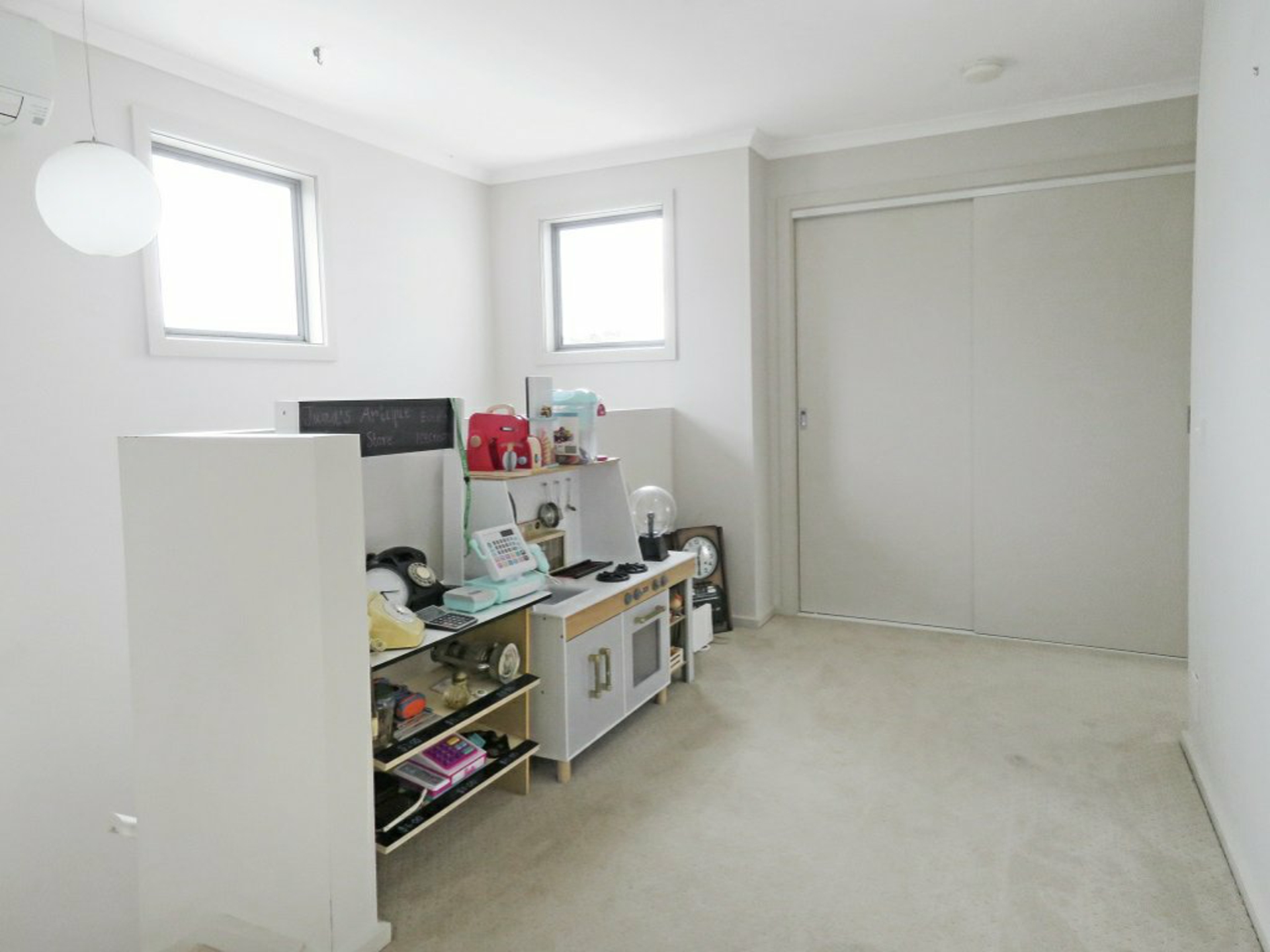 House 2/157 Bay Road — photo 15 of 18