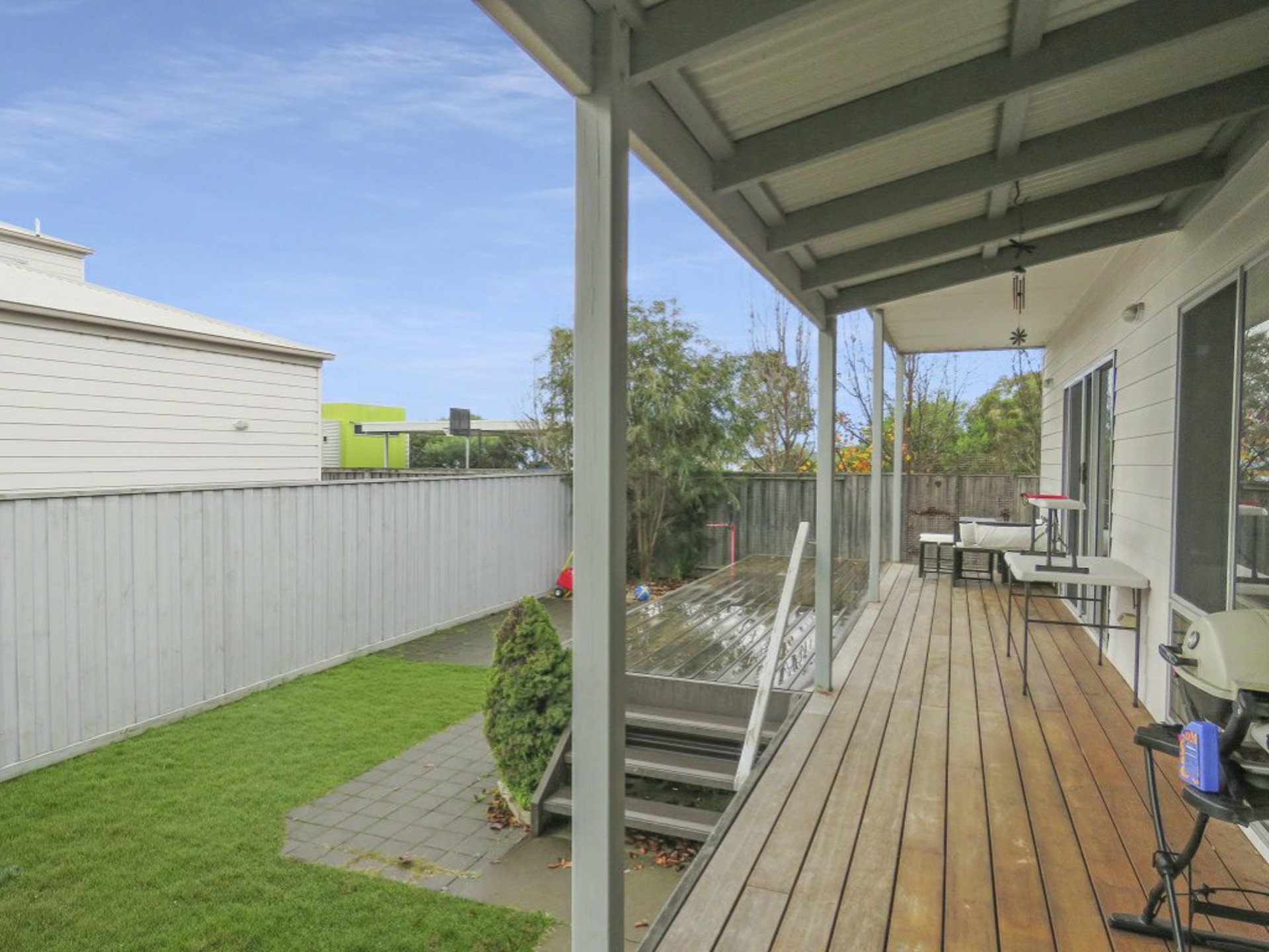 House 2/157 Bay Road — photo 16 of 18
