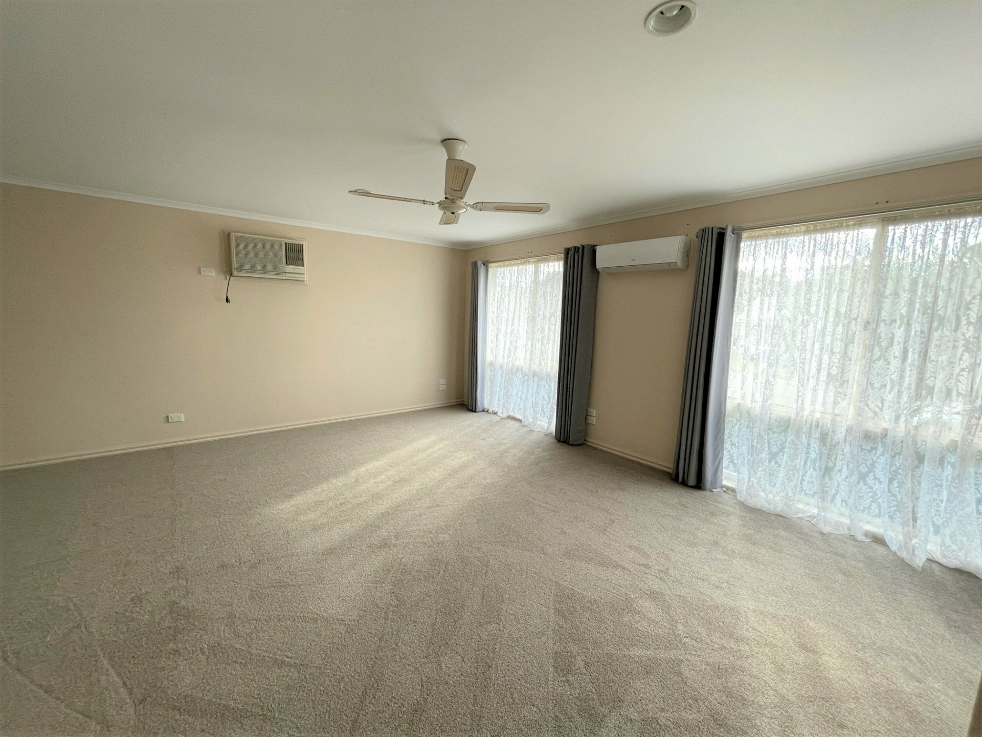 9 Riley Street, EAGLE POINT