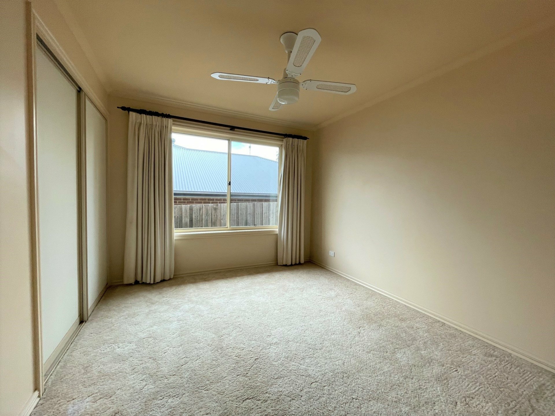 9 Riley Street, EAGLE POINT