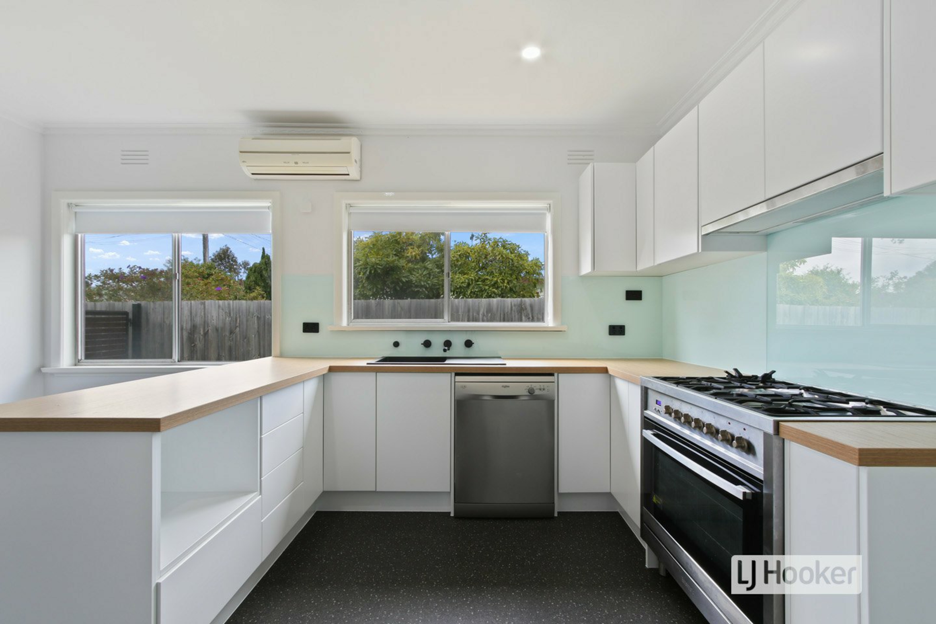 27 Reynolds Street, Paynesville