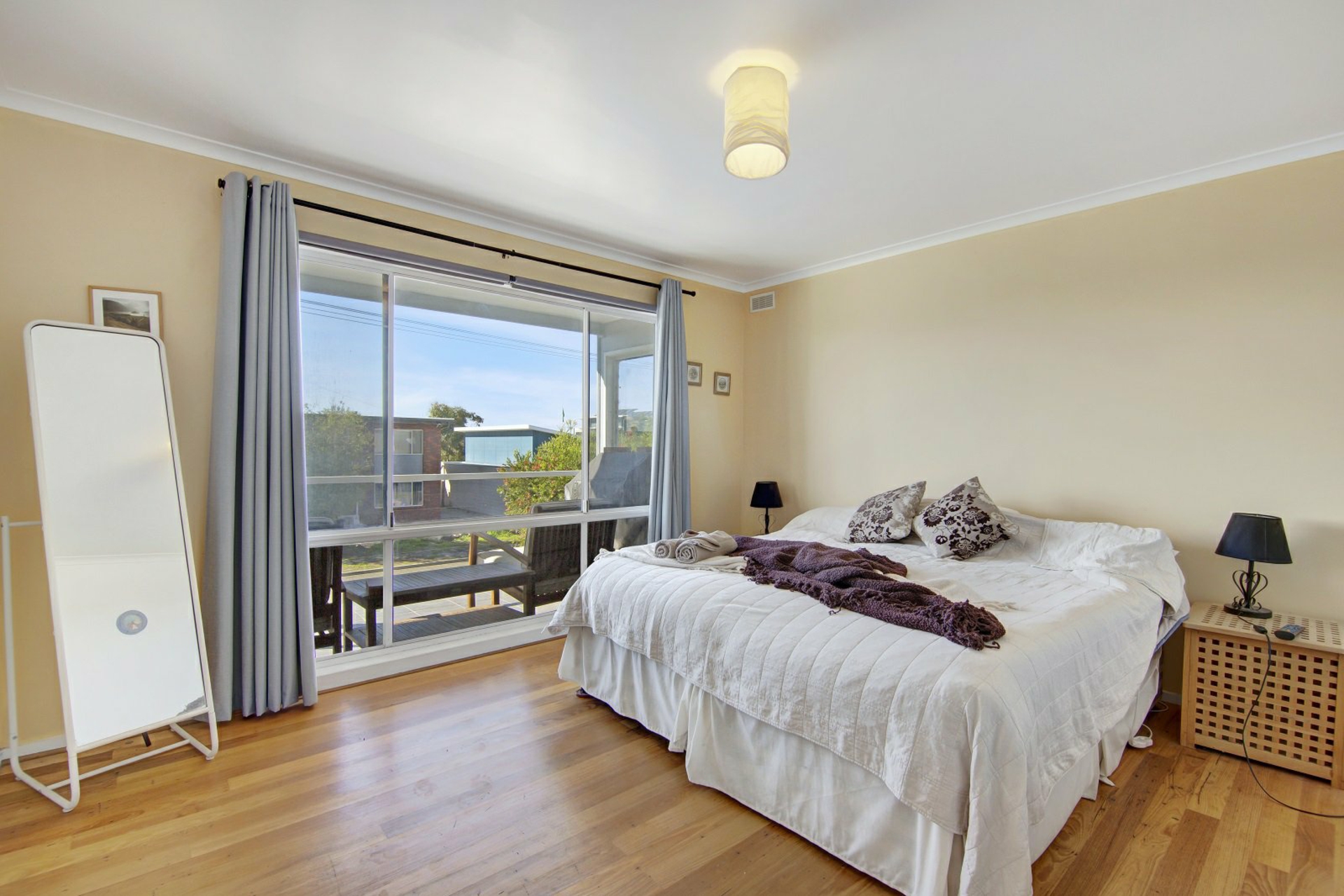 11 Marina Drive, PAYNESVILLE
