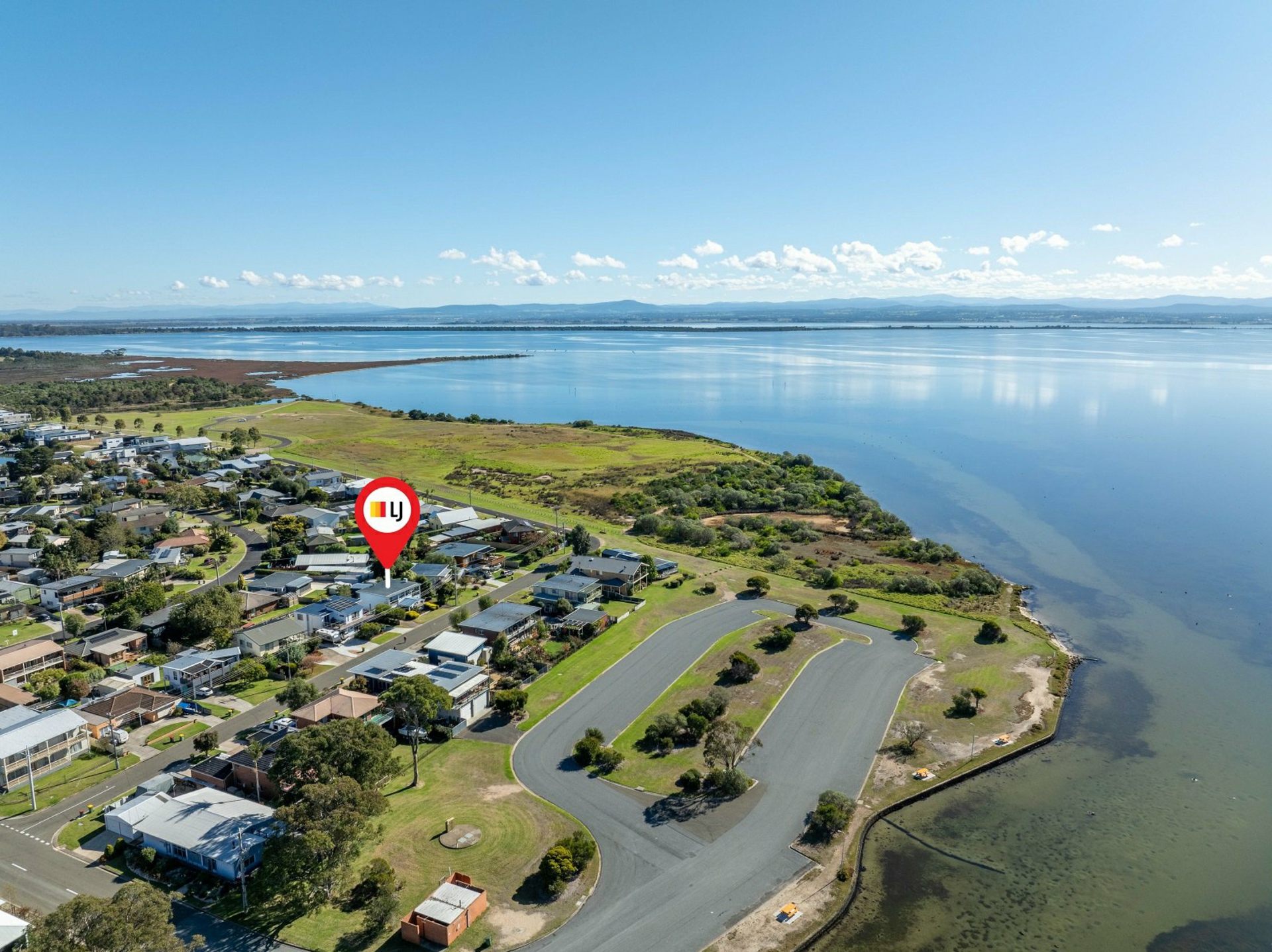 11 Marina Drive, PAYNESVILLE