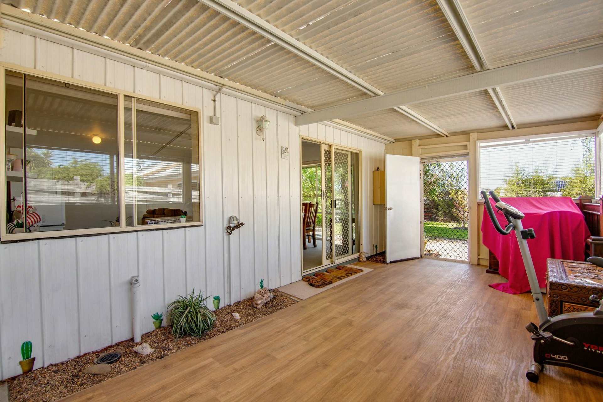 10 & 10A Lake Fair Rise, NEWLANDS ARM