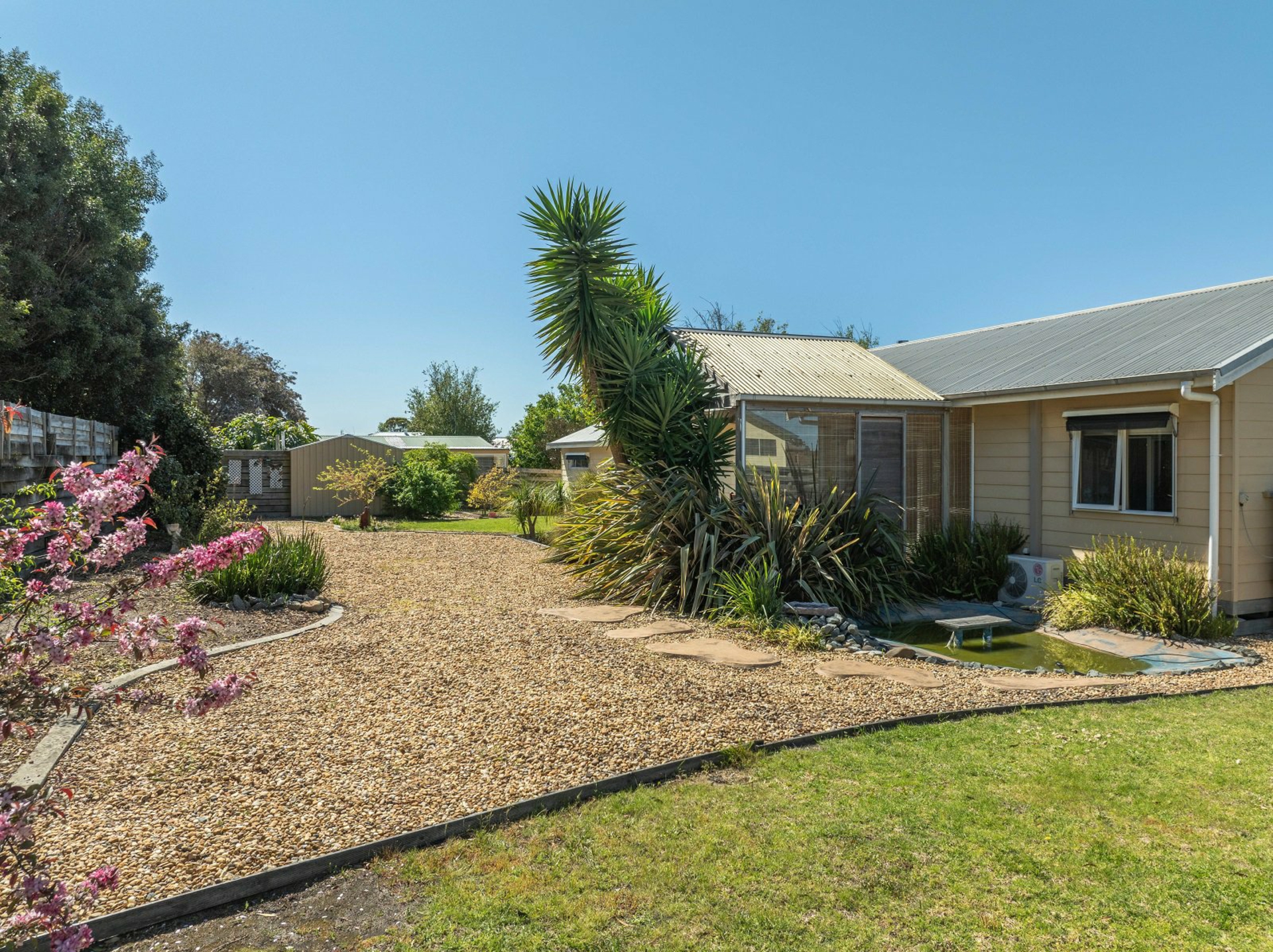 10 & 10A Lake Fair Rise, NEWLANDS ARM