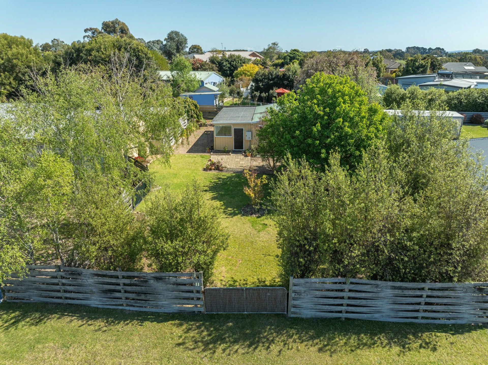 10 & 10A Lake Fair Rise, NEWLANDS ARM