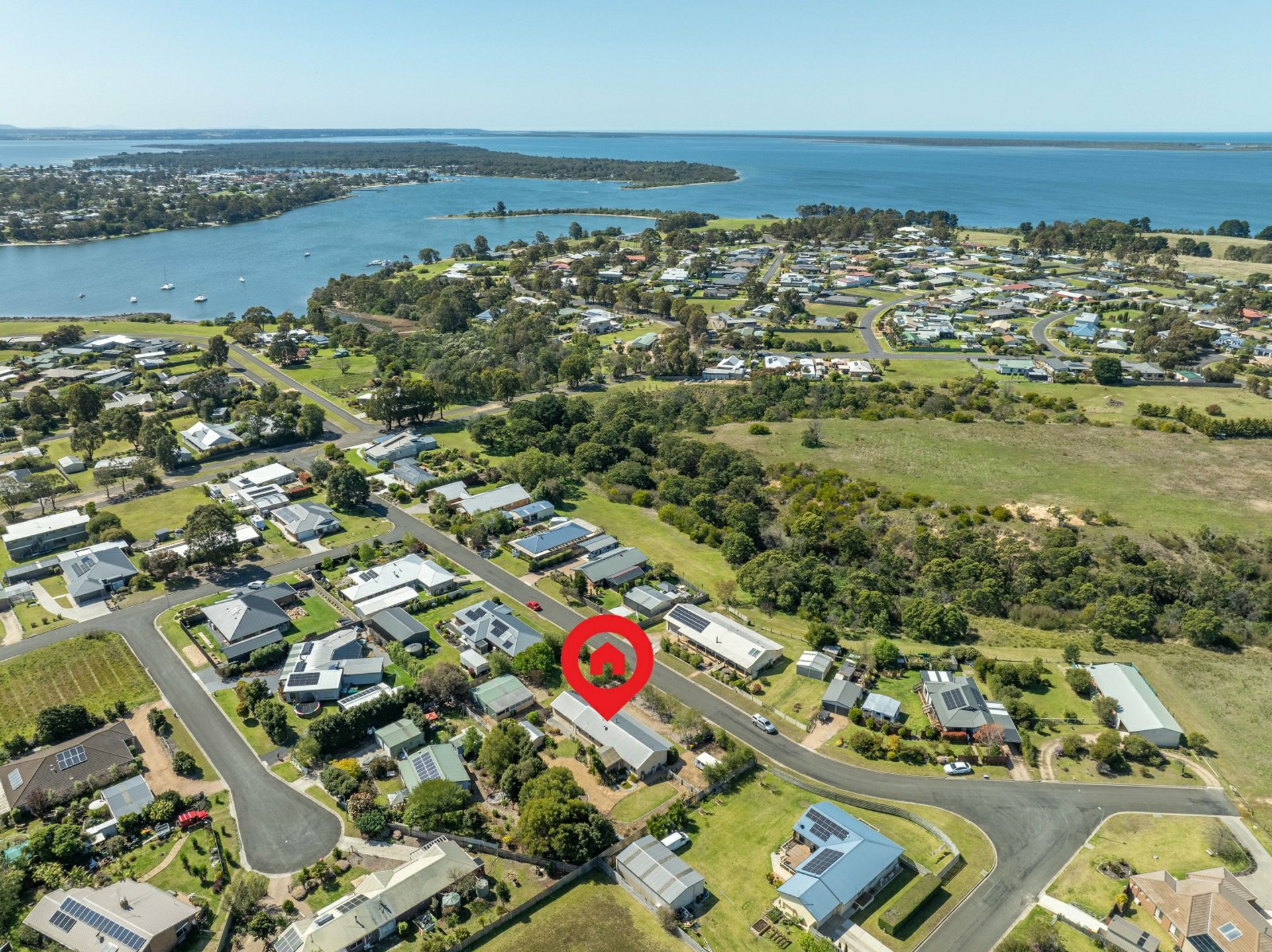 10 & 10A Lake Fair Rise, NEWLANDS ARM