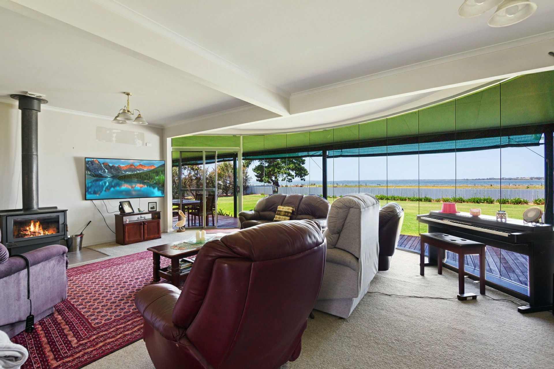 90 Rivermouth Road, EAGLE POINT