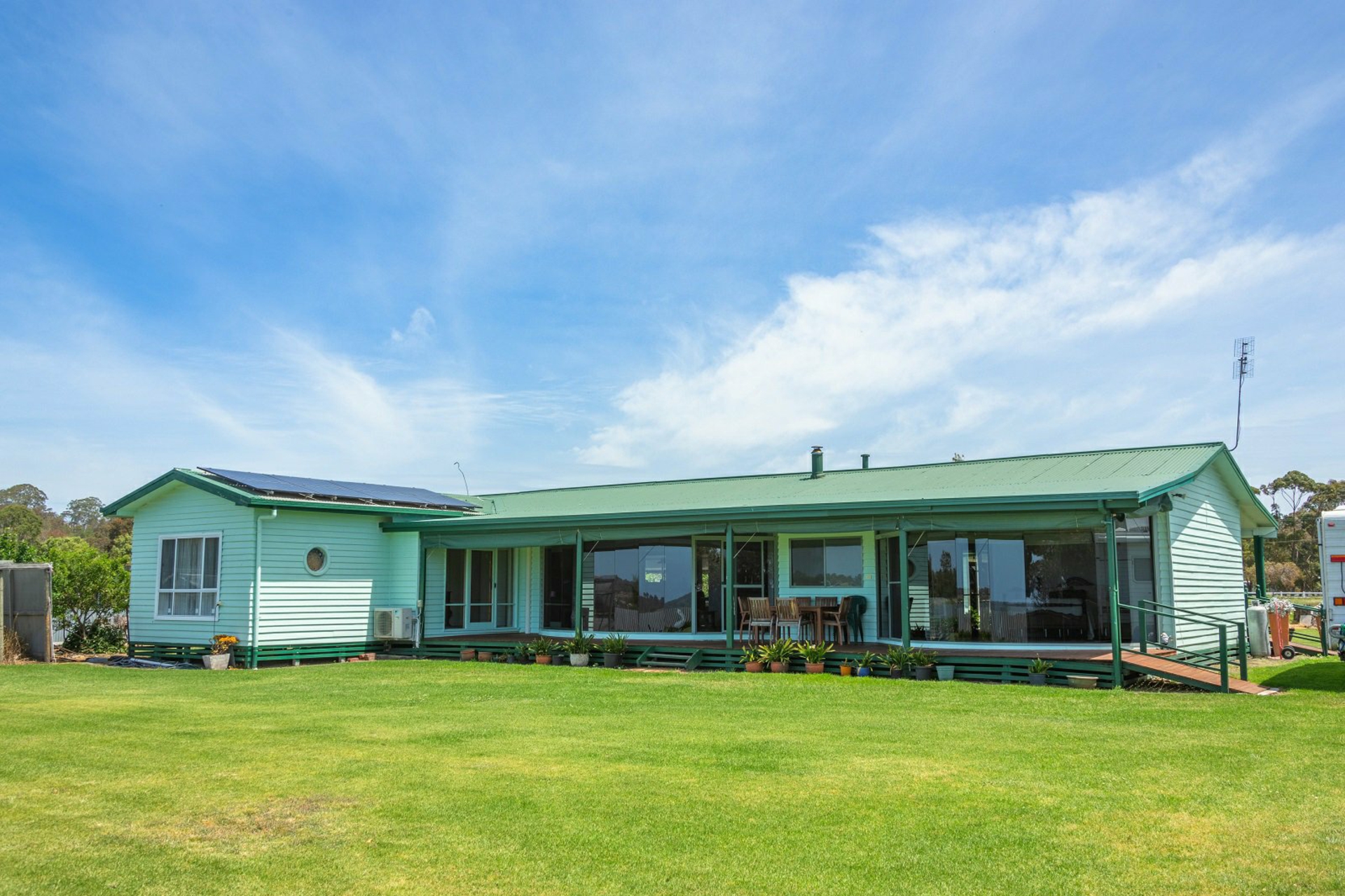 90 Rivermouth Road, EAGLE POINT
