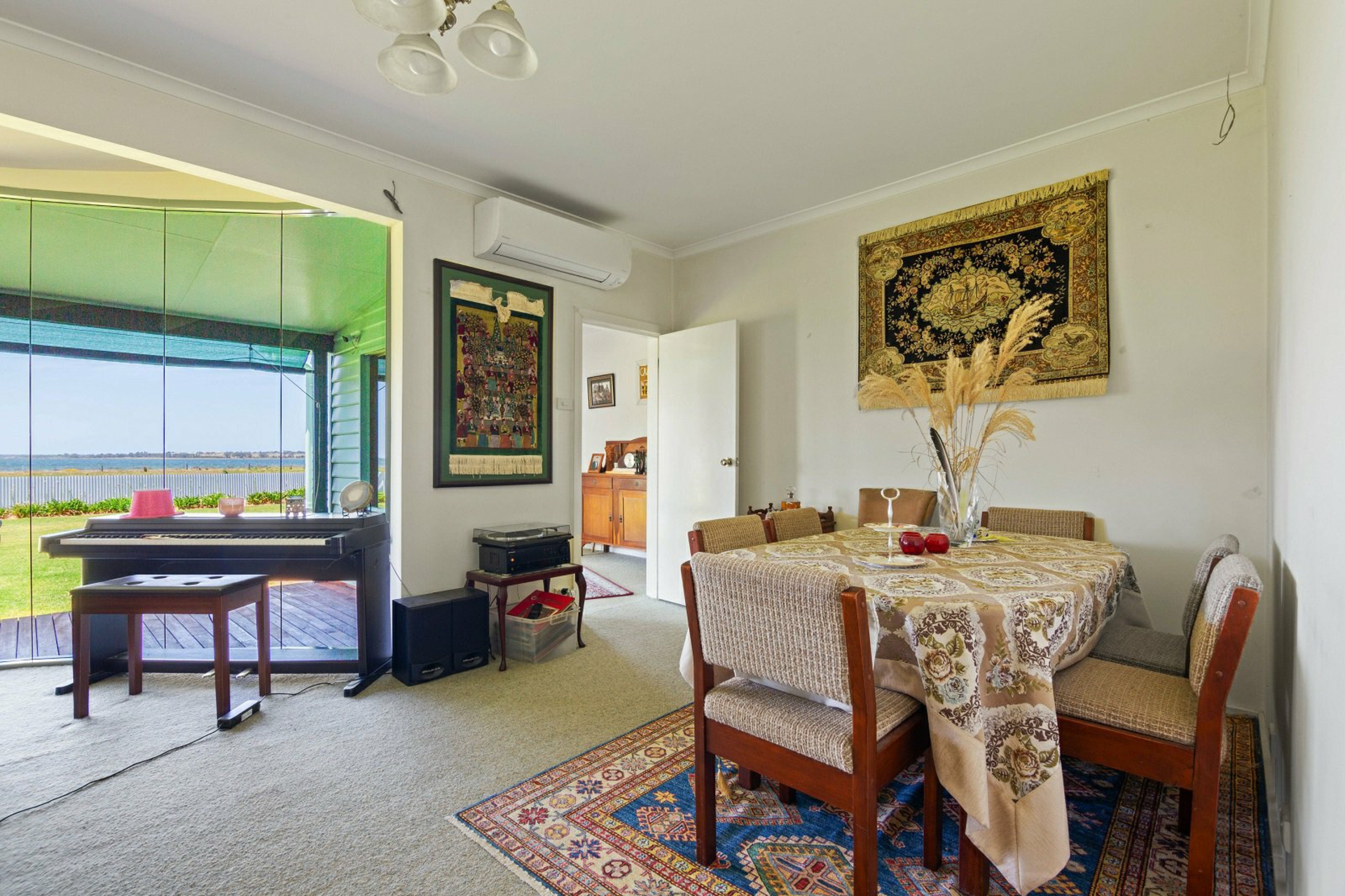 90 Rivermouth Road, EAGLE POINT