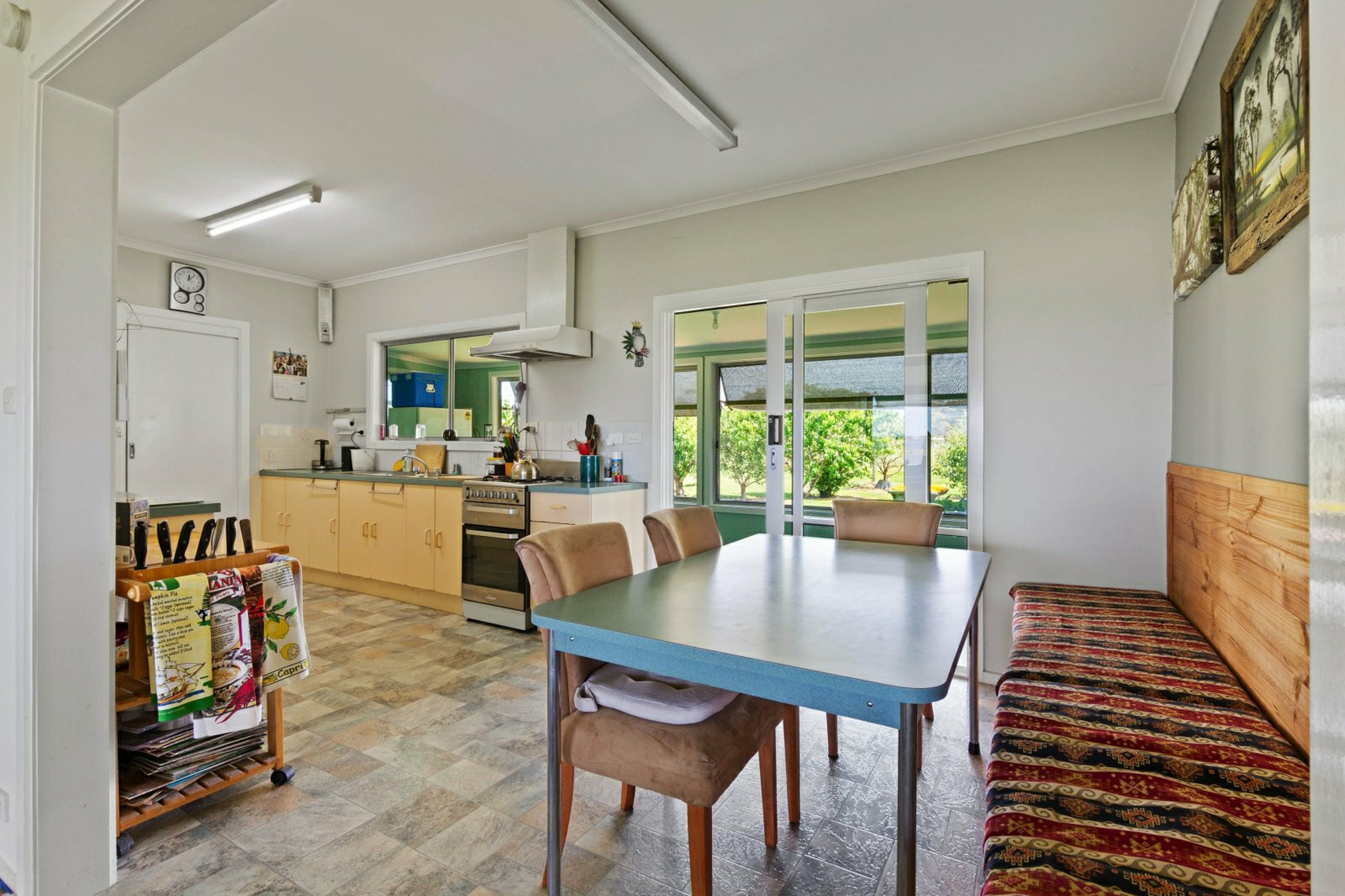 90 Rivermouth Road, EAGLE POINT