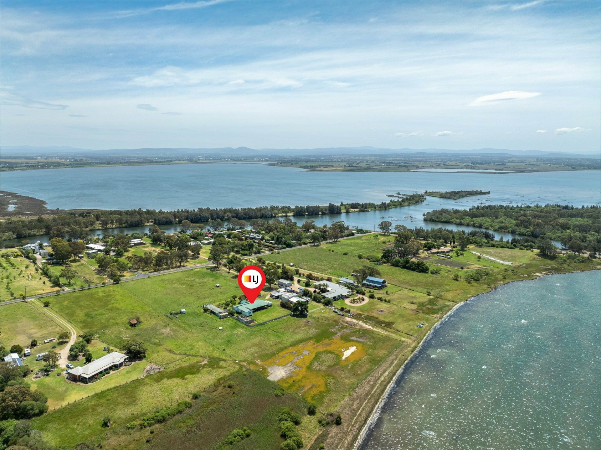 90 Rivermouth Road, EAGLE POINT