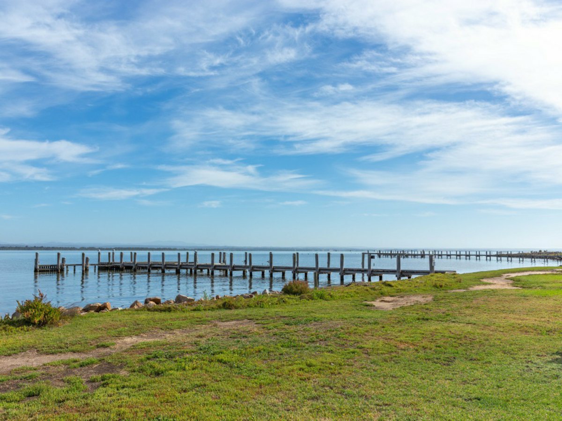 209 Bay Road, EAGLE POINT