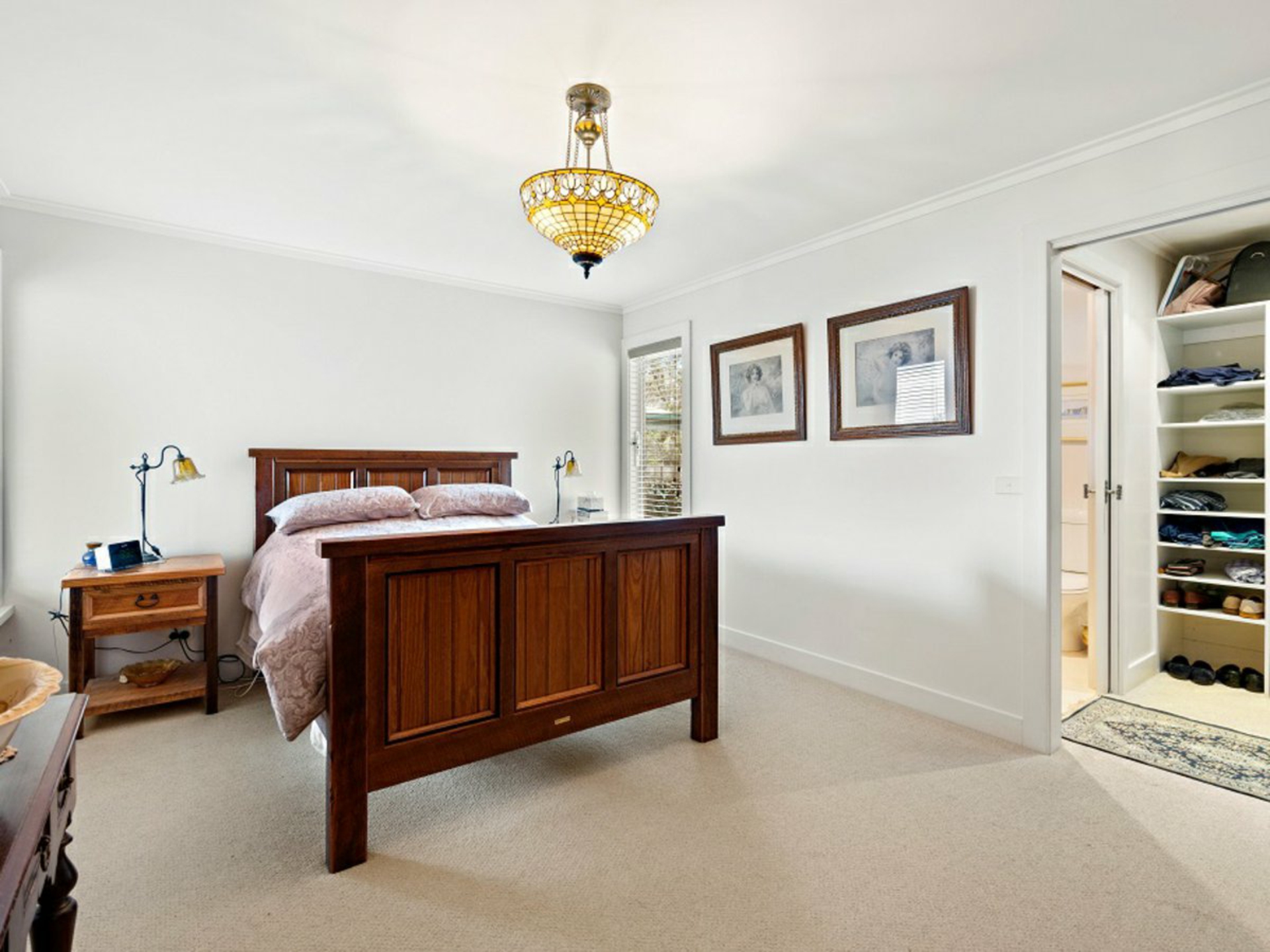 209 Bay Road, EAGLE POINT