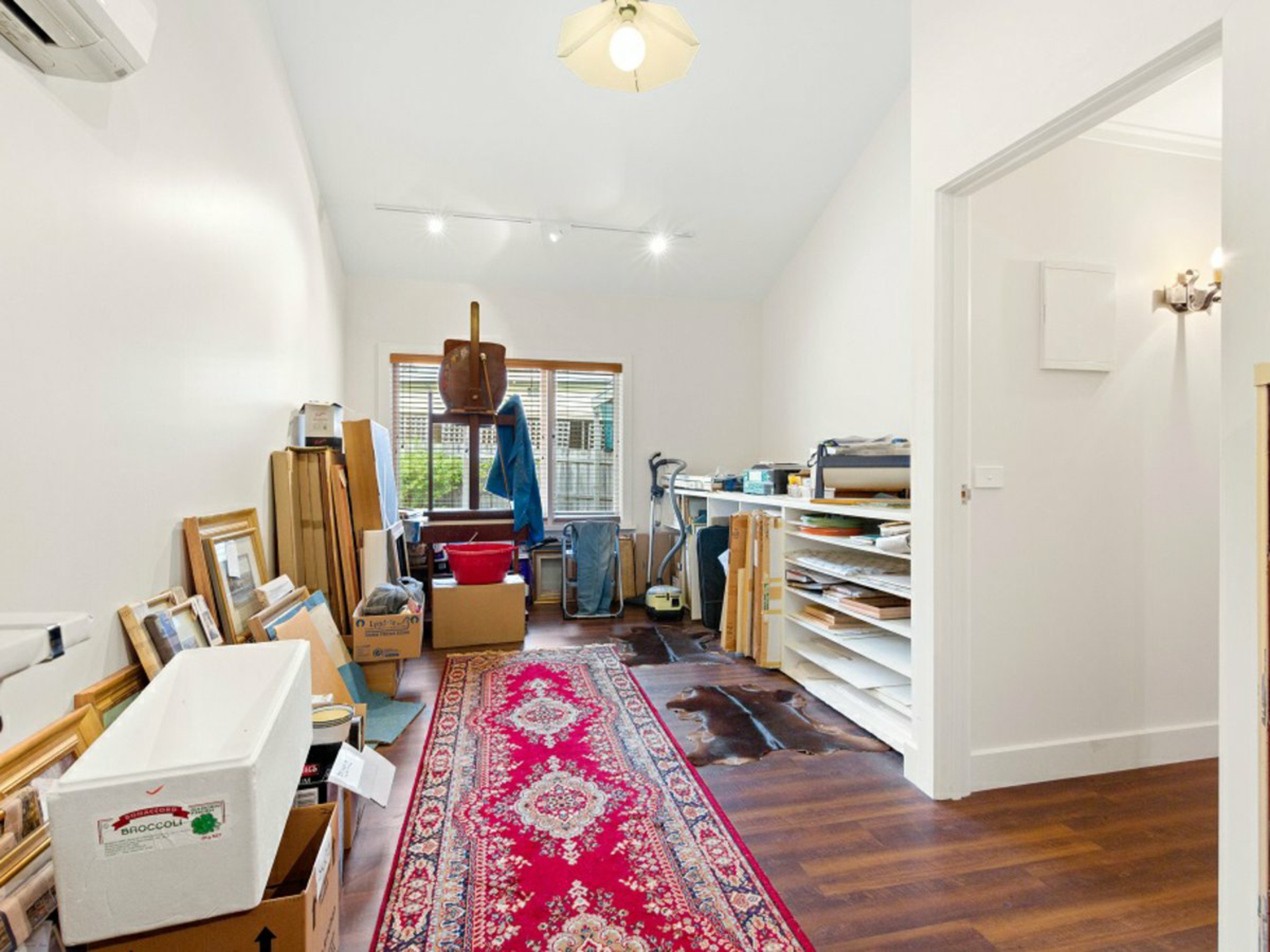 209 Bay Road, EAGLE POINT