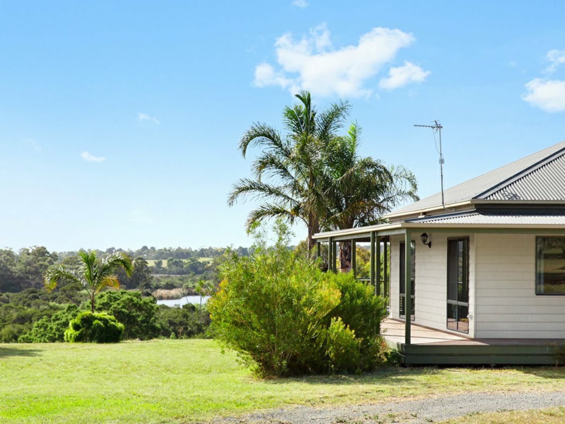28 Kyra Court, NEWLANDS ARM