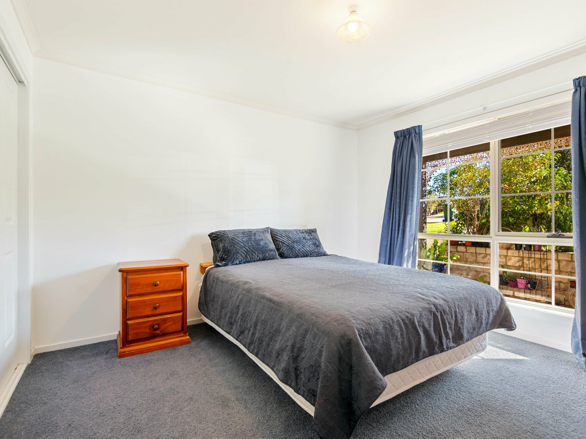 61 Stirling Drive, LAKES ENTRANCE
