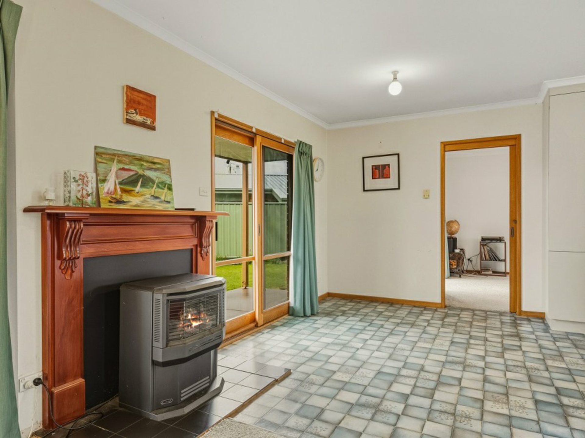 52 Fort King Road — photo 7 of 19