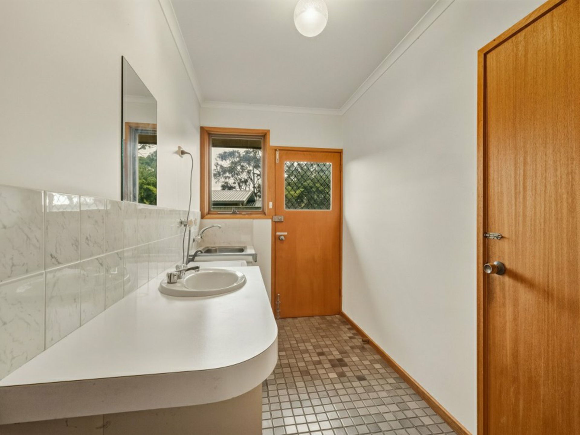 52 Fort King Road — photo 15 of 19