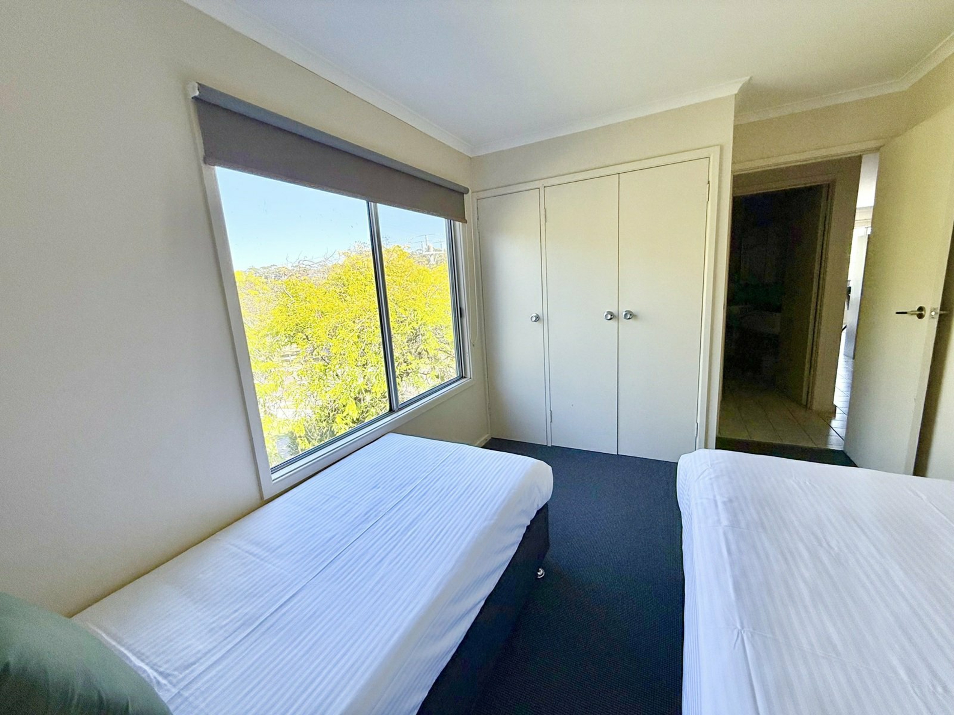 Apartment 3/142 Marine Parade — photo 16 of 22