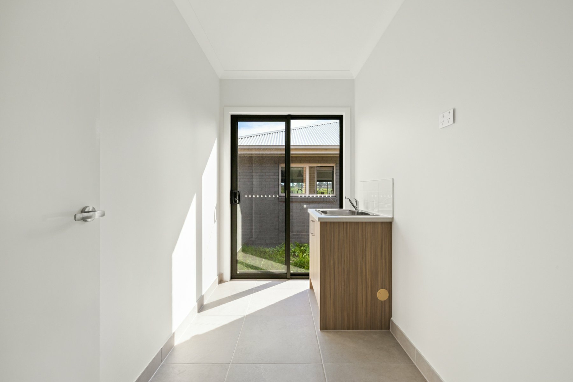 21 Blake Avenue — photo 15 of 19