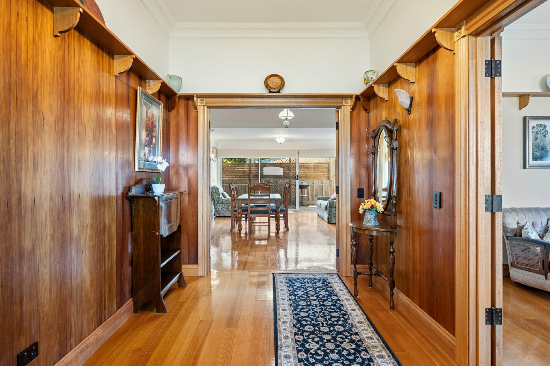 42 Victoria Street — photo 13 of 21