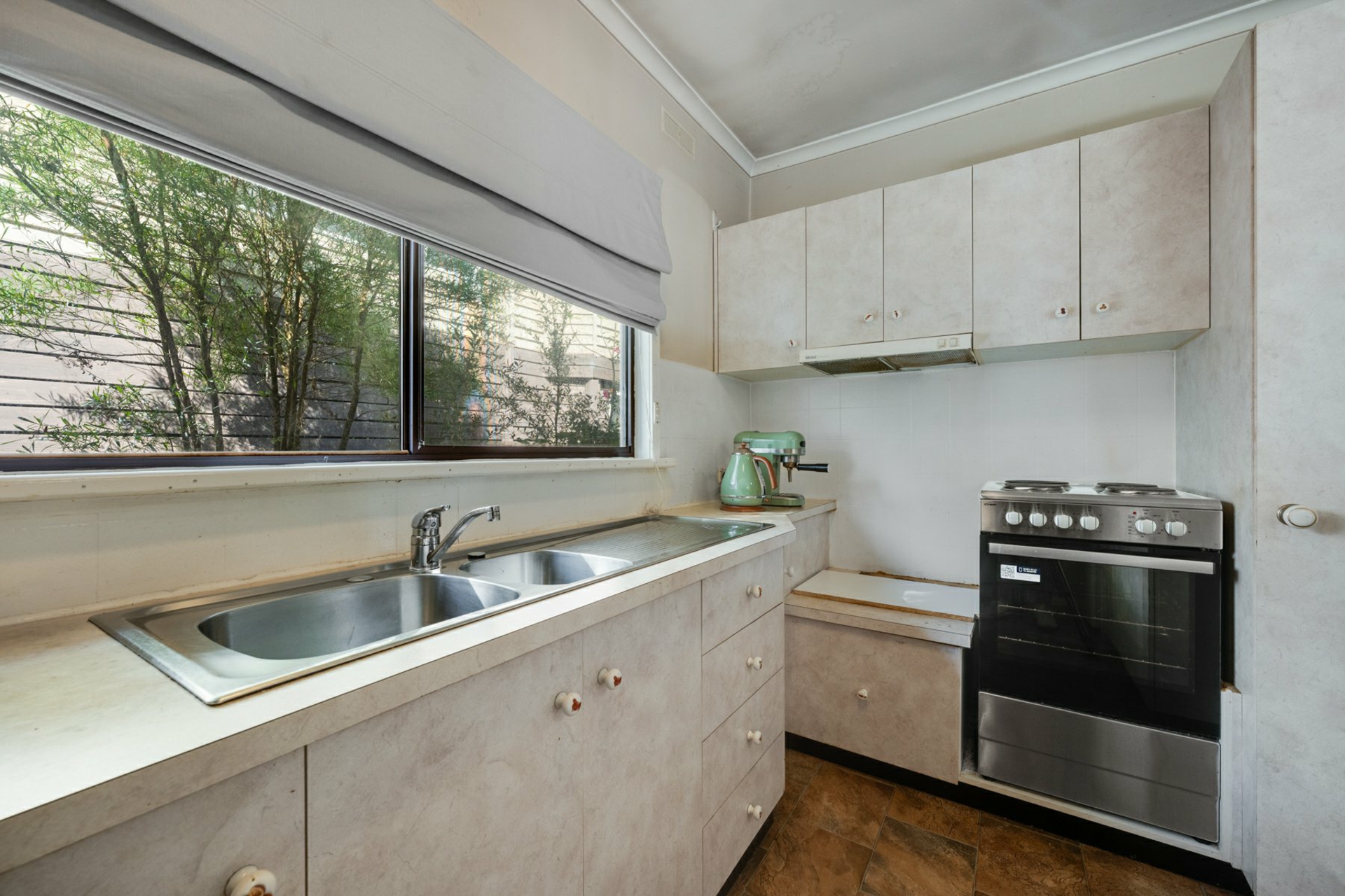 14 Tait Street — photo 8 of 20