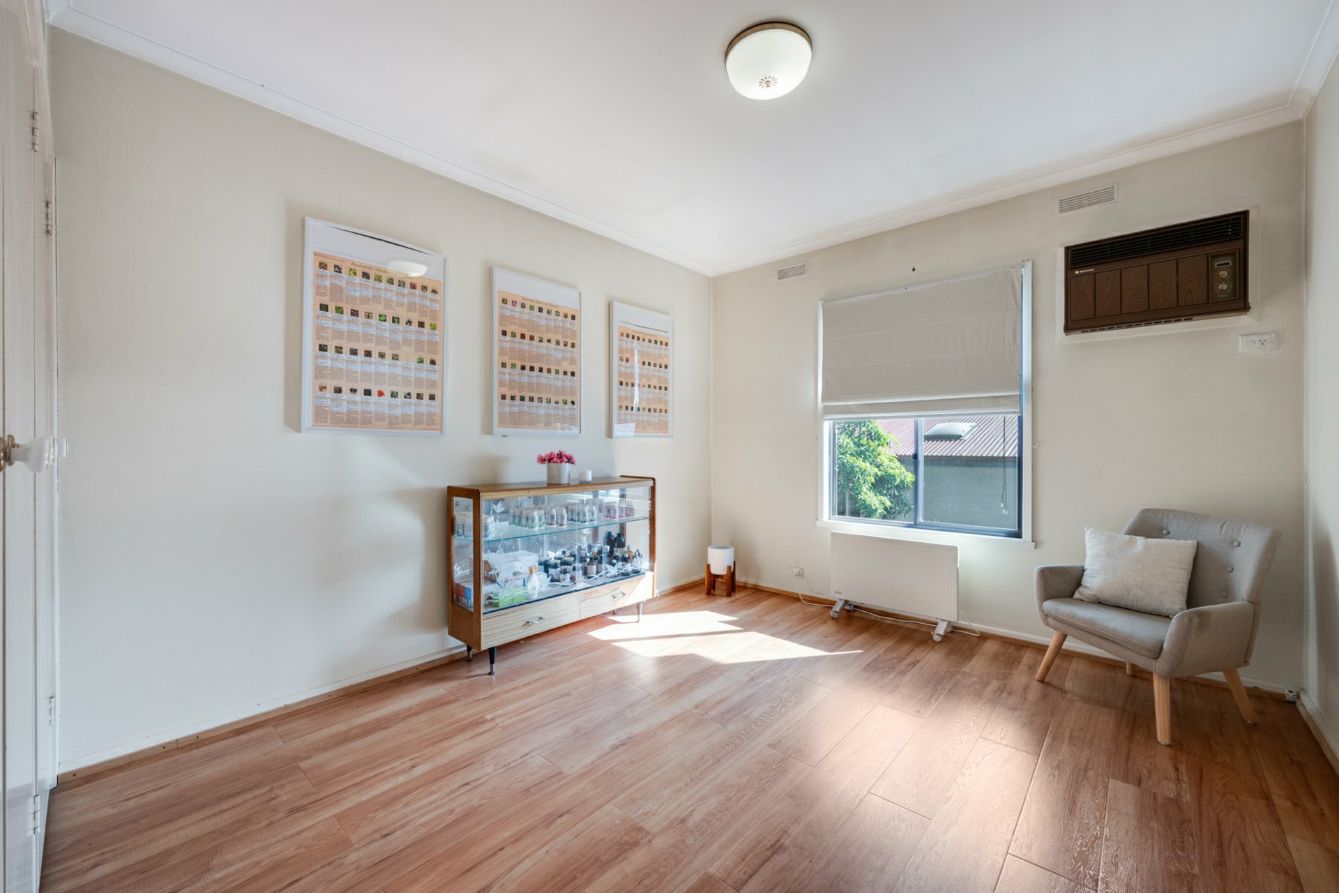 14 Tait Street — photo 12 of 20