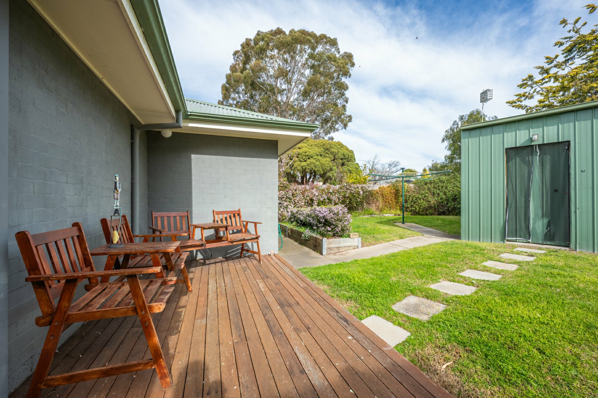 9 Newton Close — photo 15 of 19