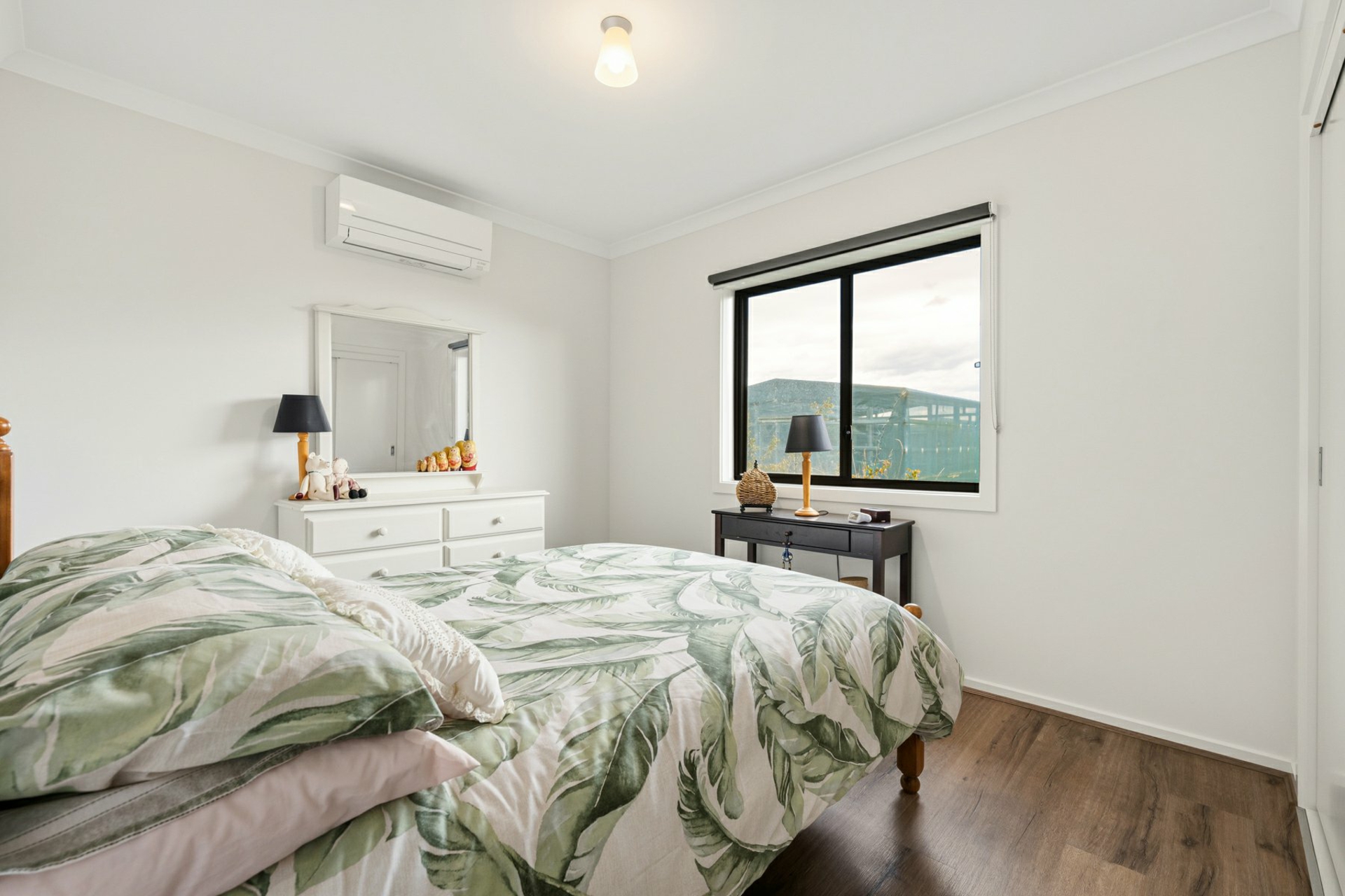 13 Seagreen Close — photo 10 of 21